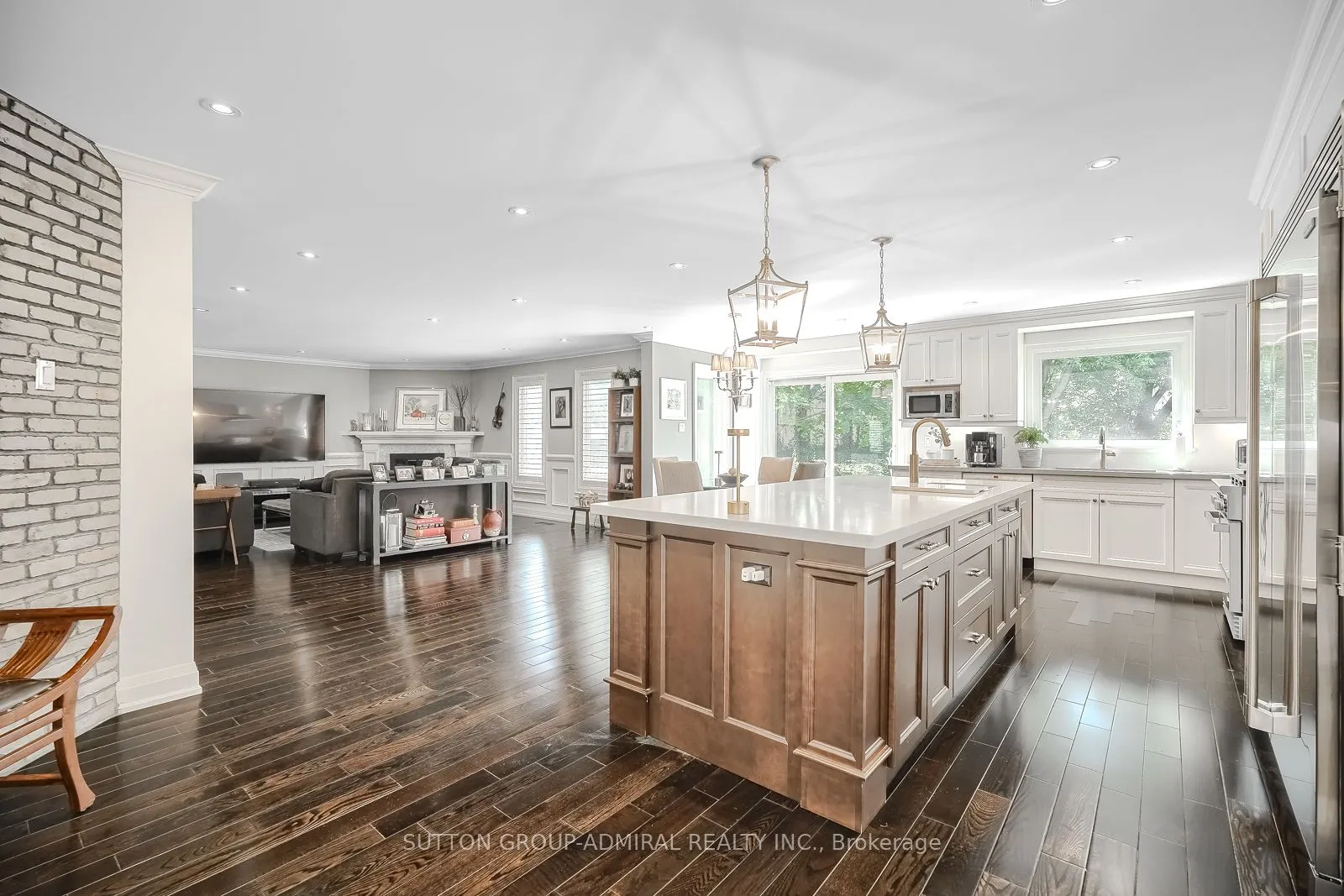 2360 Marisa Court