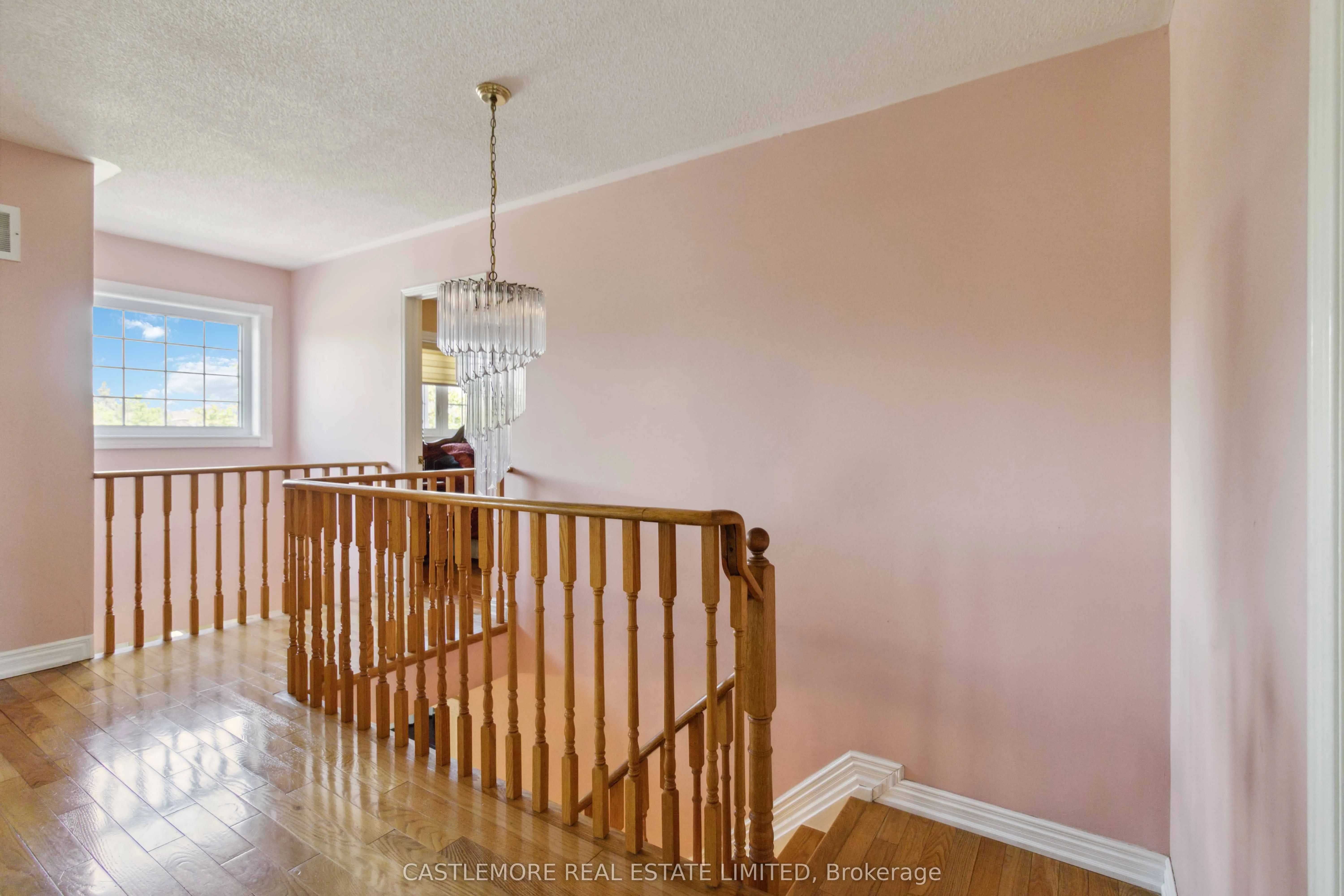 43 Vivian Crescent