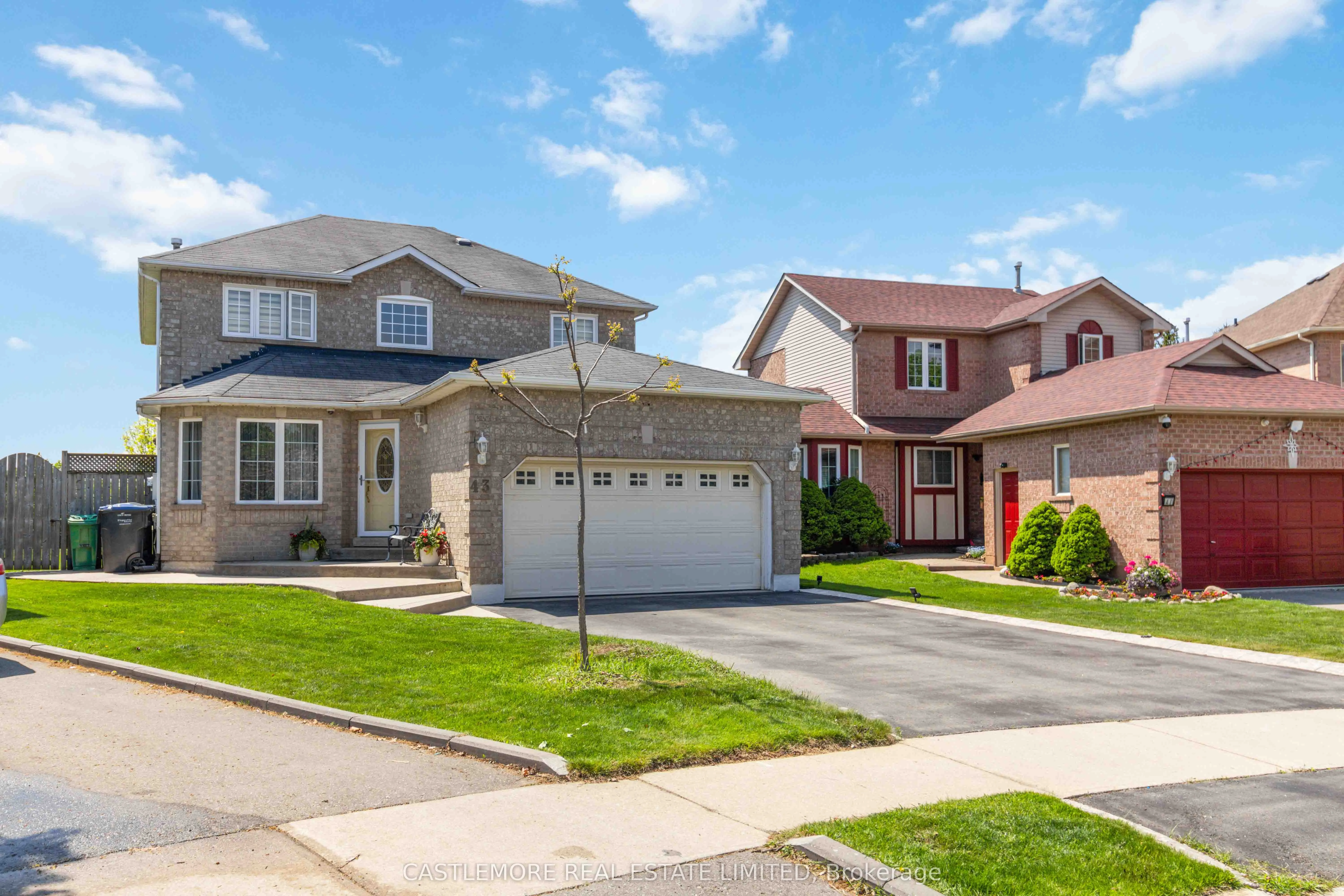 43 Vivian Crescent