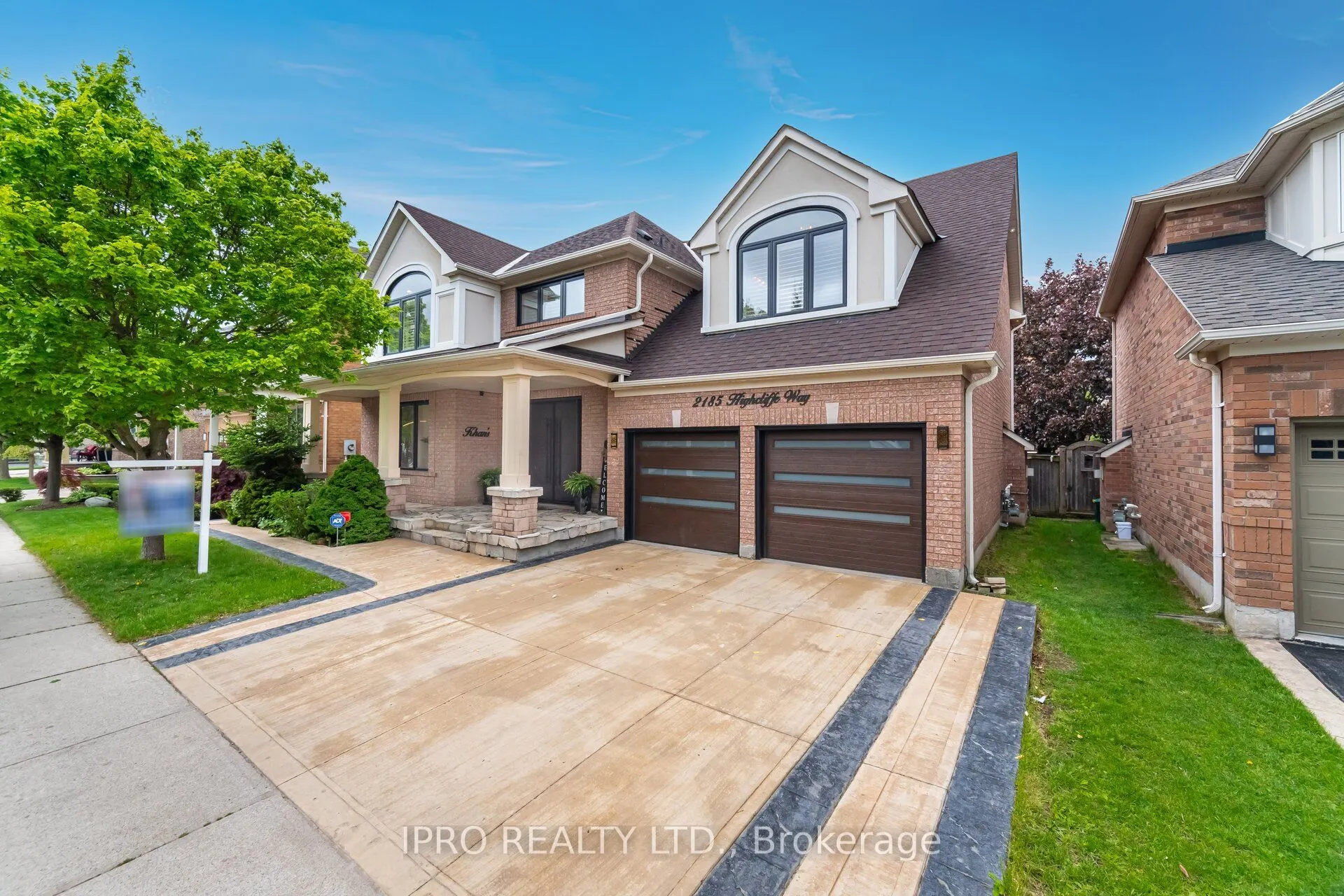 2185 Highcliffe Way