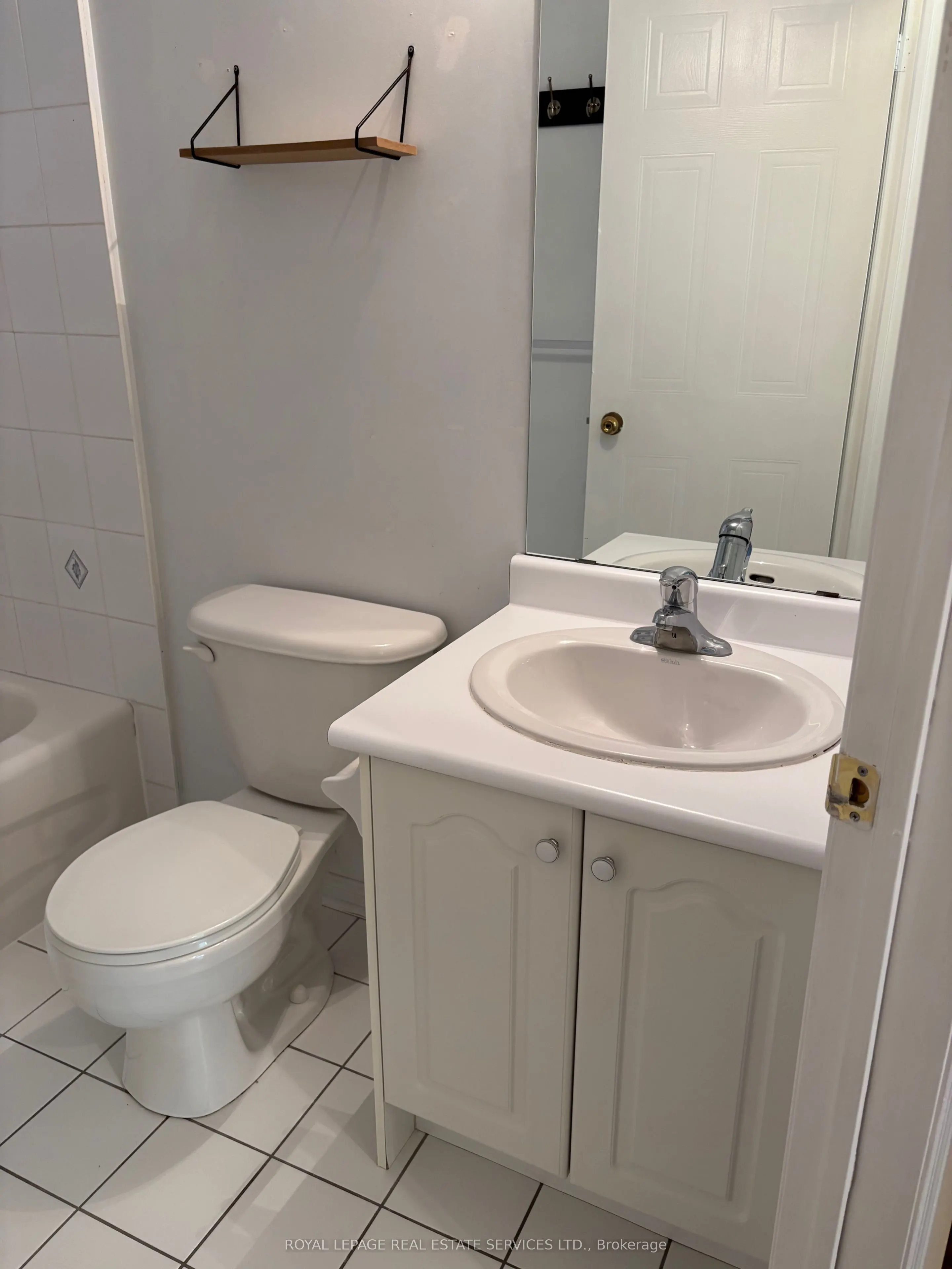 93 Weston Road, #2