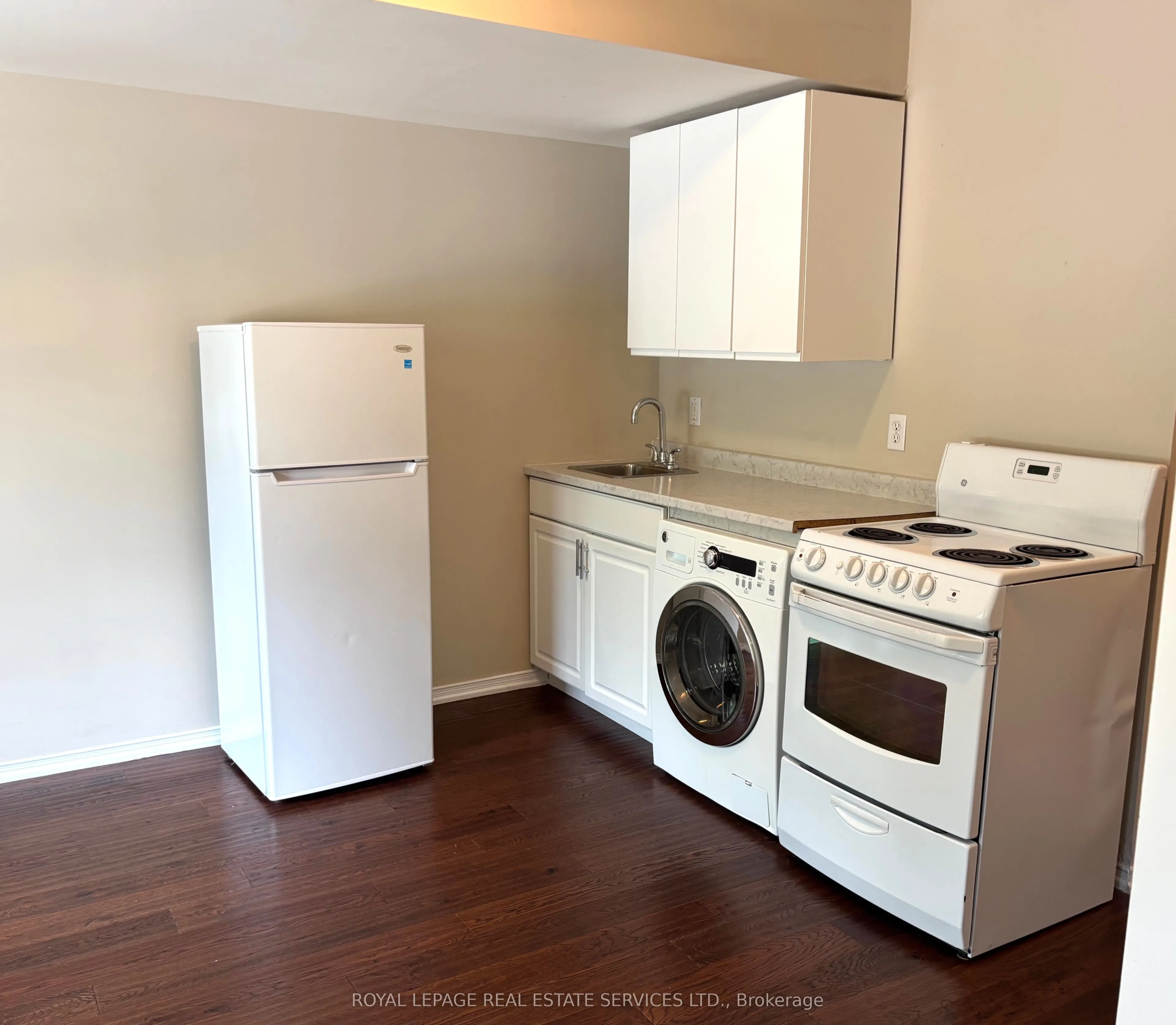 93 Weston Road, #2