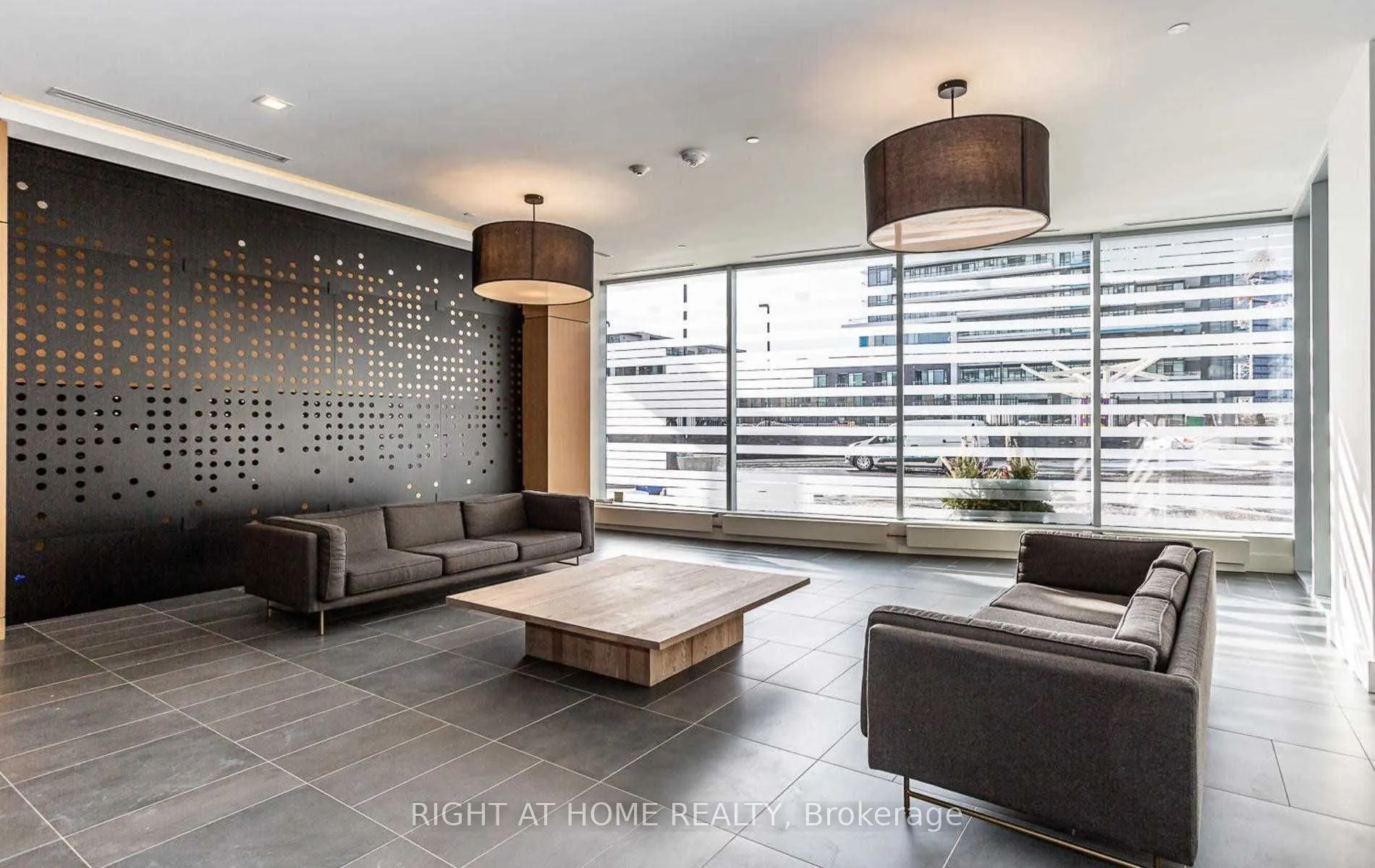 2520 Eglinton Avenue W, #1901