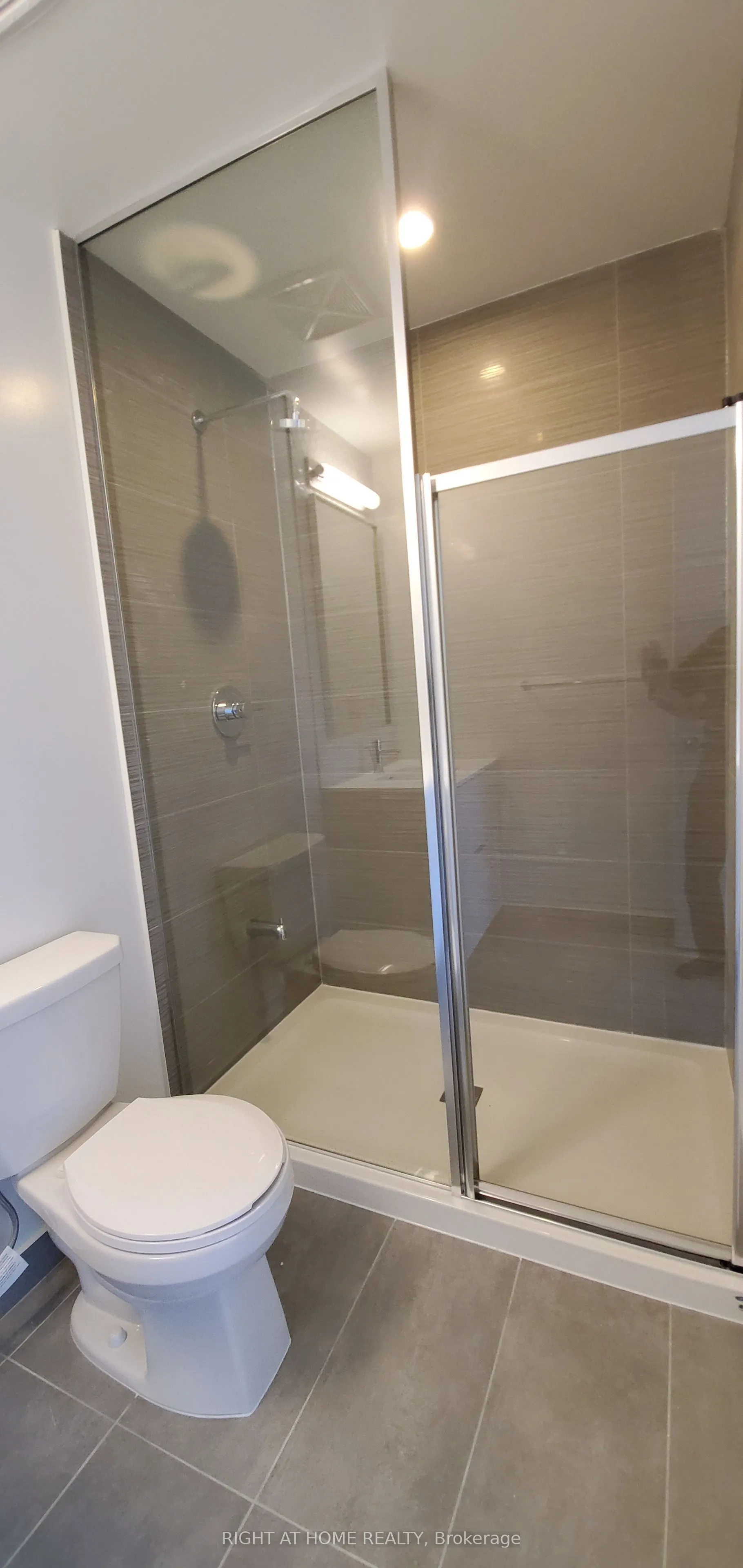 2520 Eglinton Avenue W, #1901