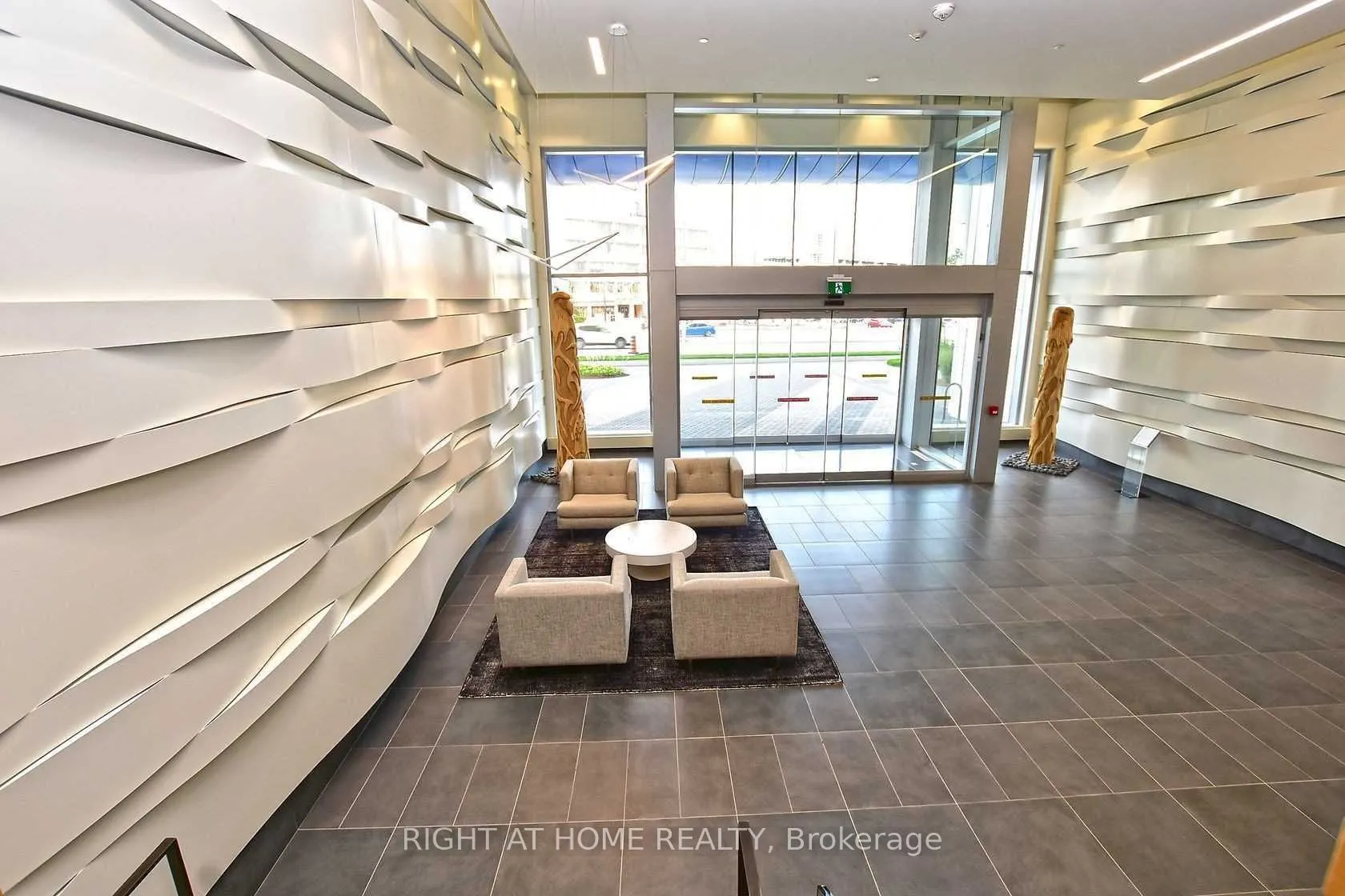 2520 Eglinton Avenue W, #1901