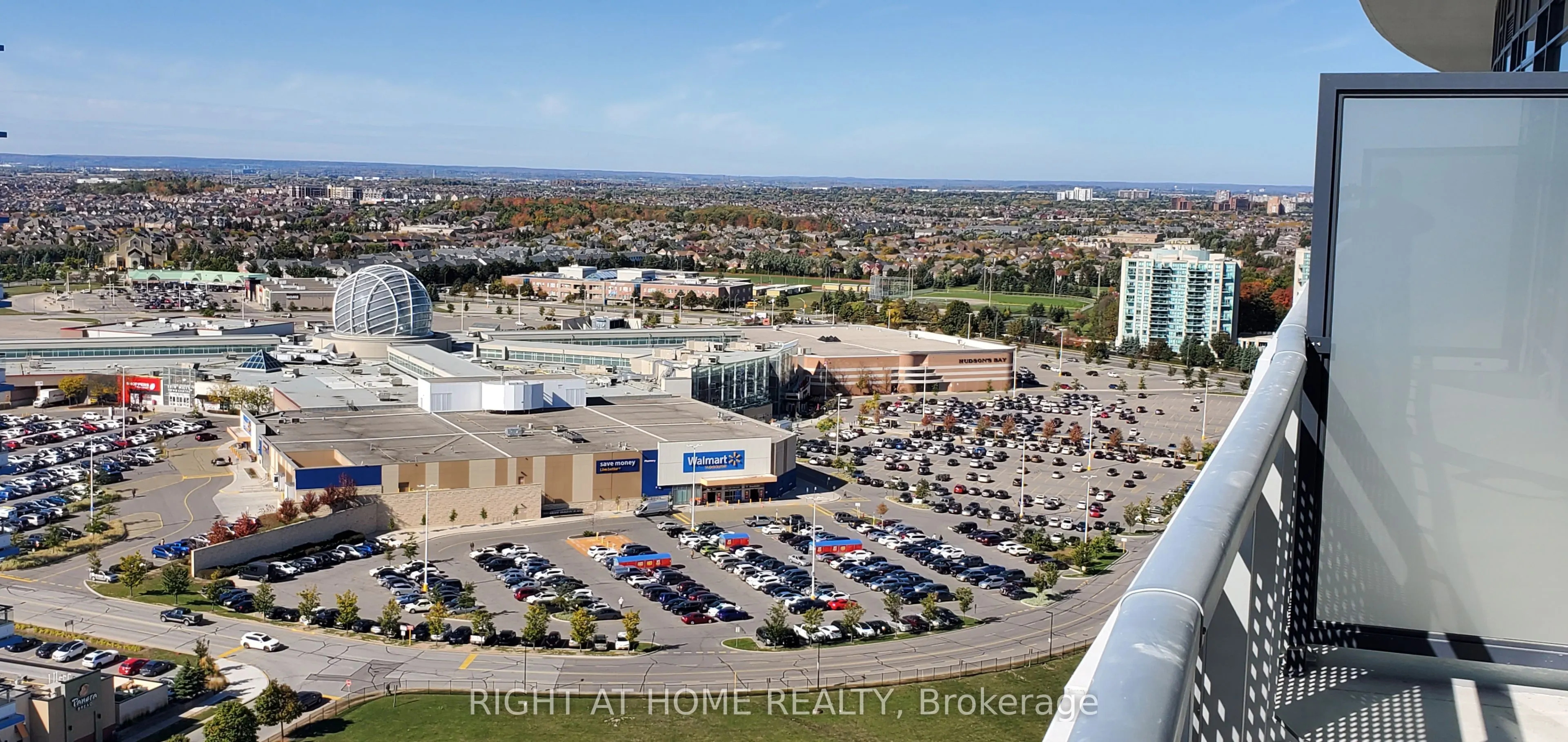 2520 Eglinton Avenue W, #1901