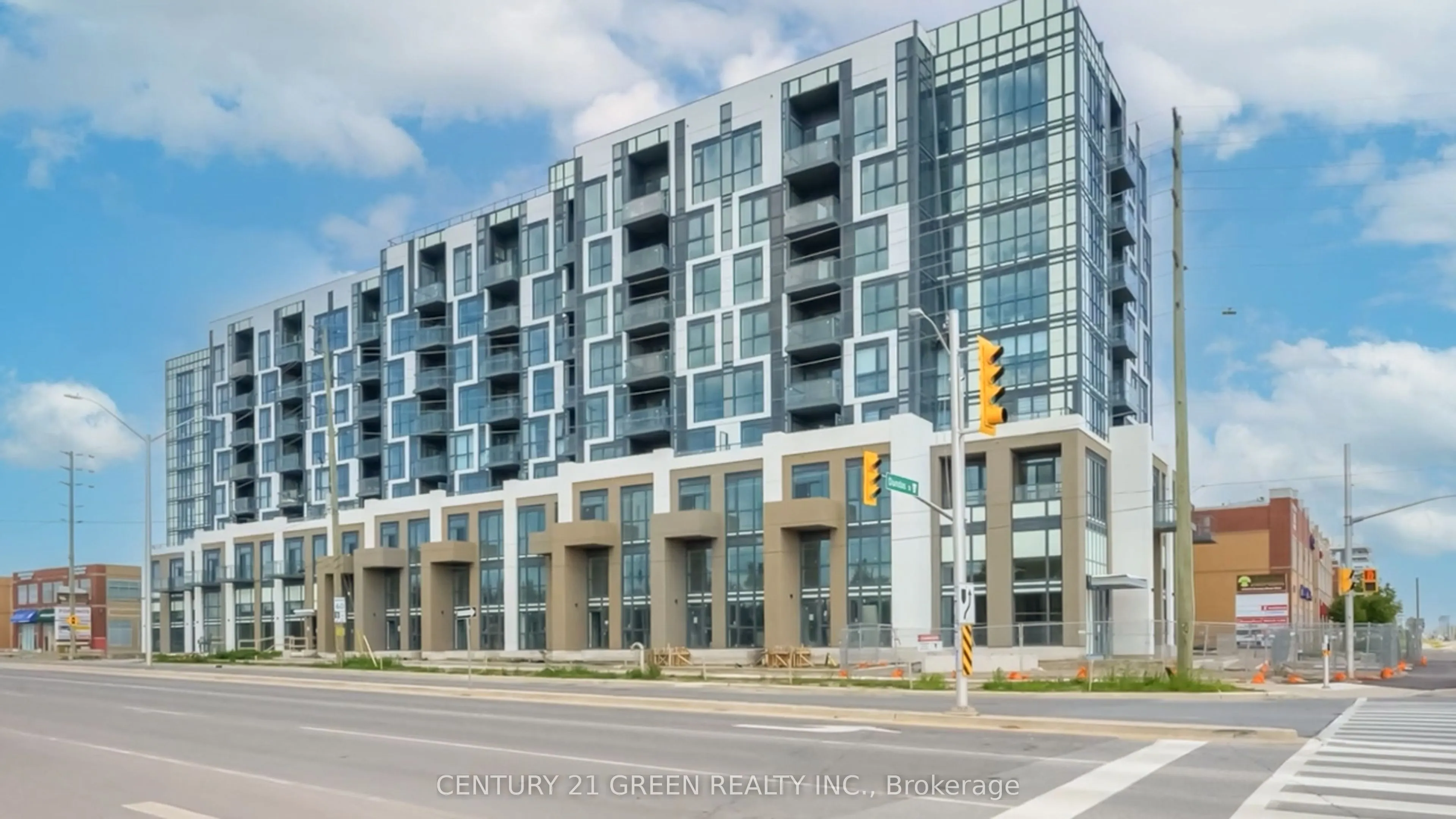 509 Dundas Street W, #506