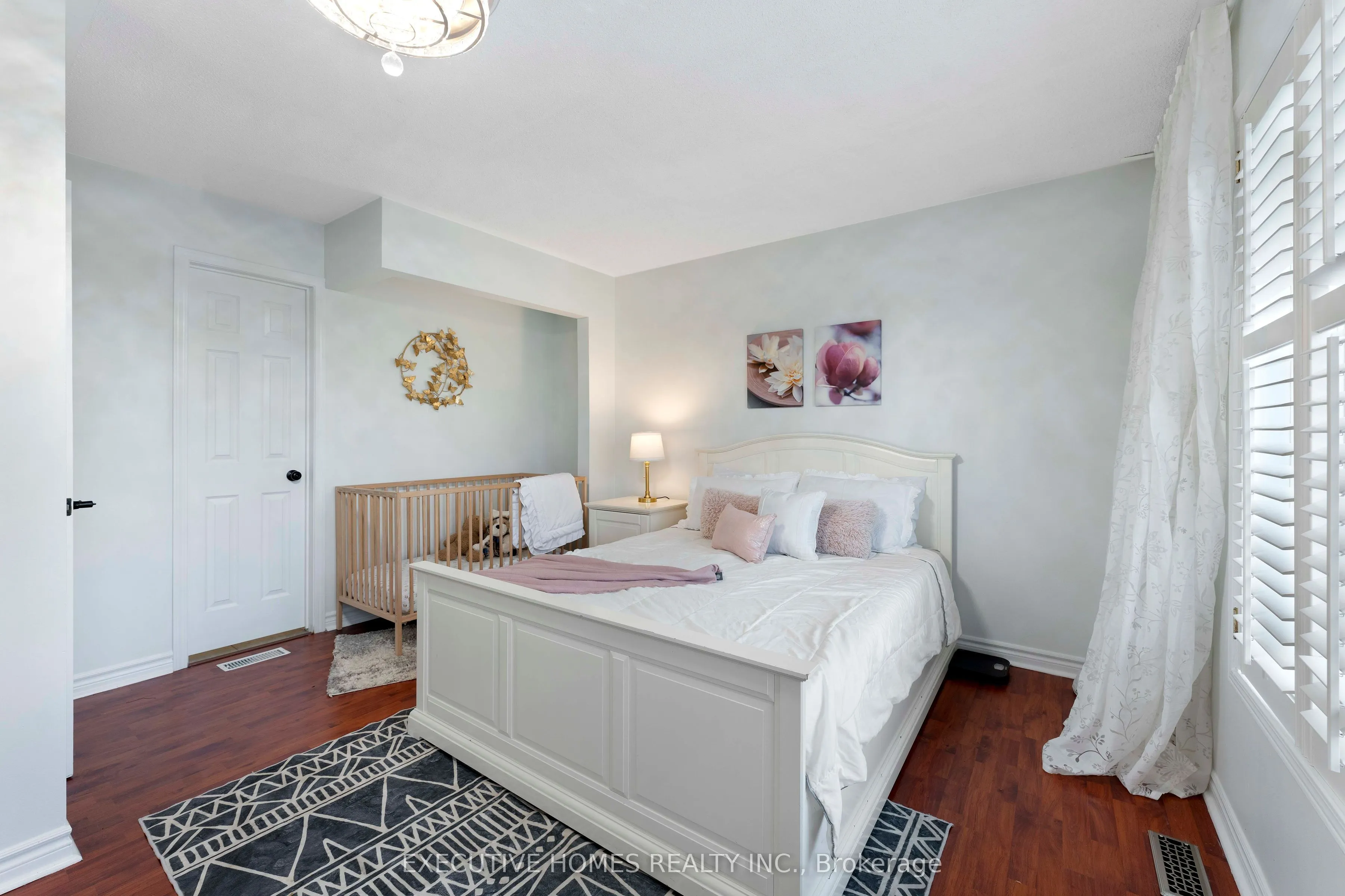 8 Shallimar Court
