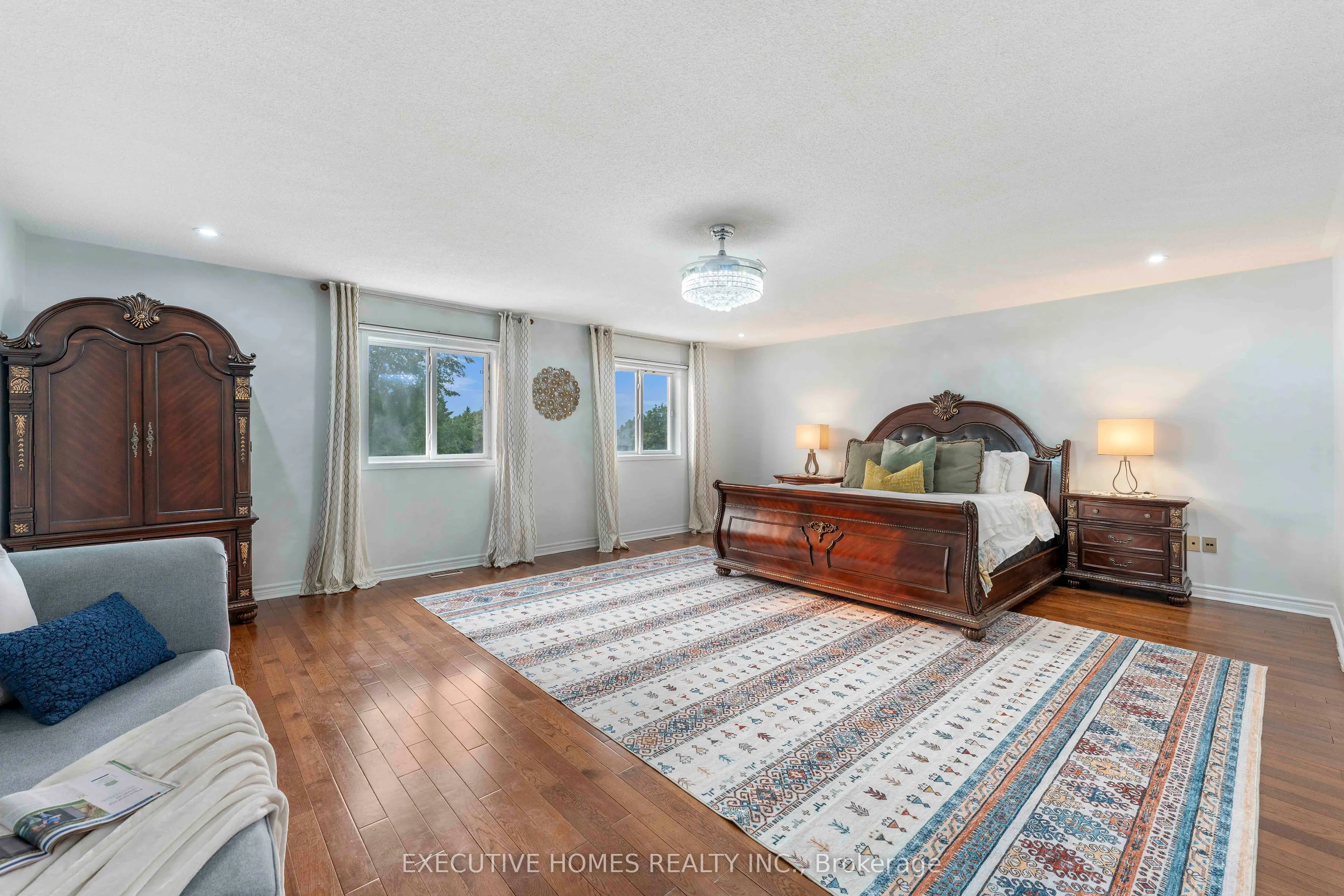 8 Shallimar Court
