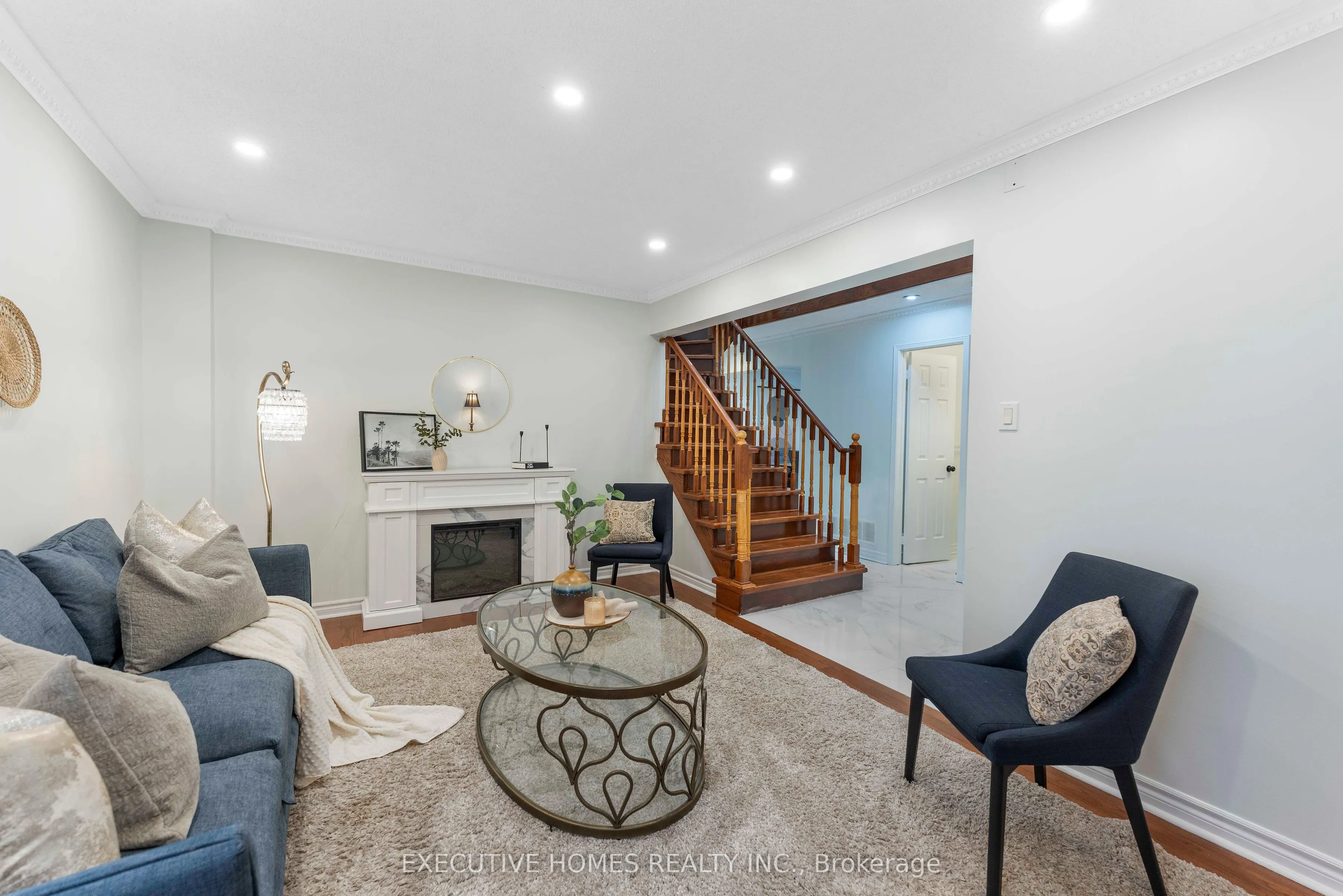 8 Shallimar Court