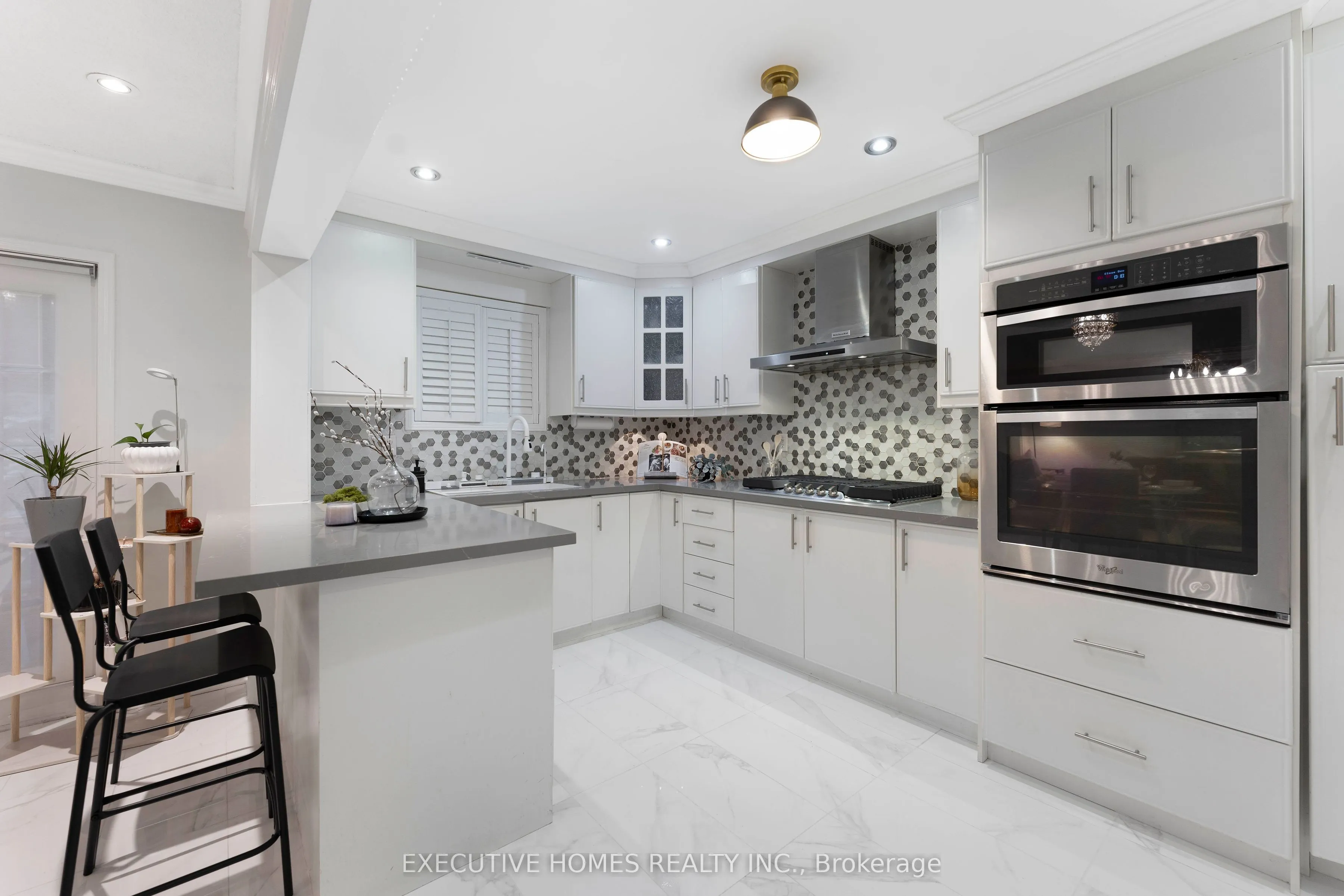 8 Shallimar Court