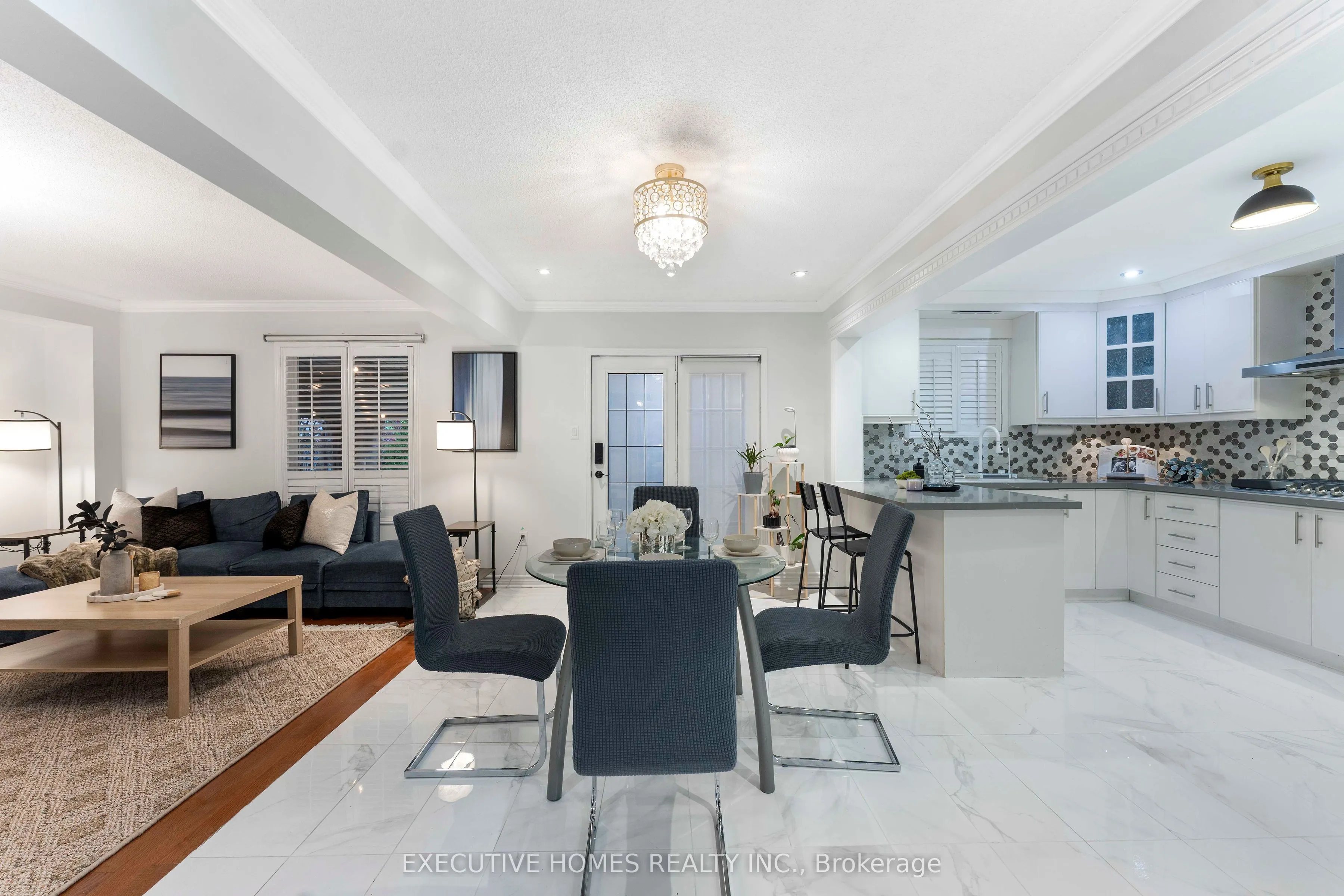 8 Shallimar Court