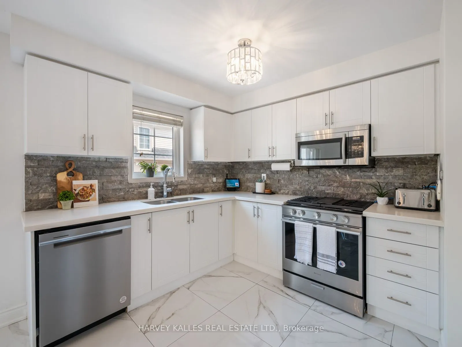 2340 Parkhaven Boulevard, #18