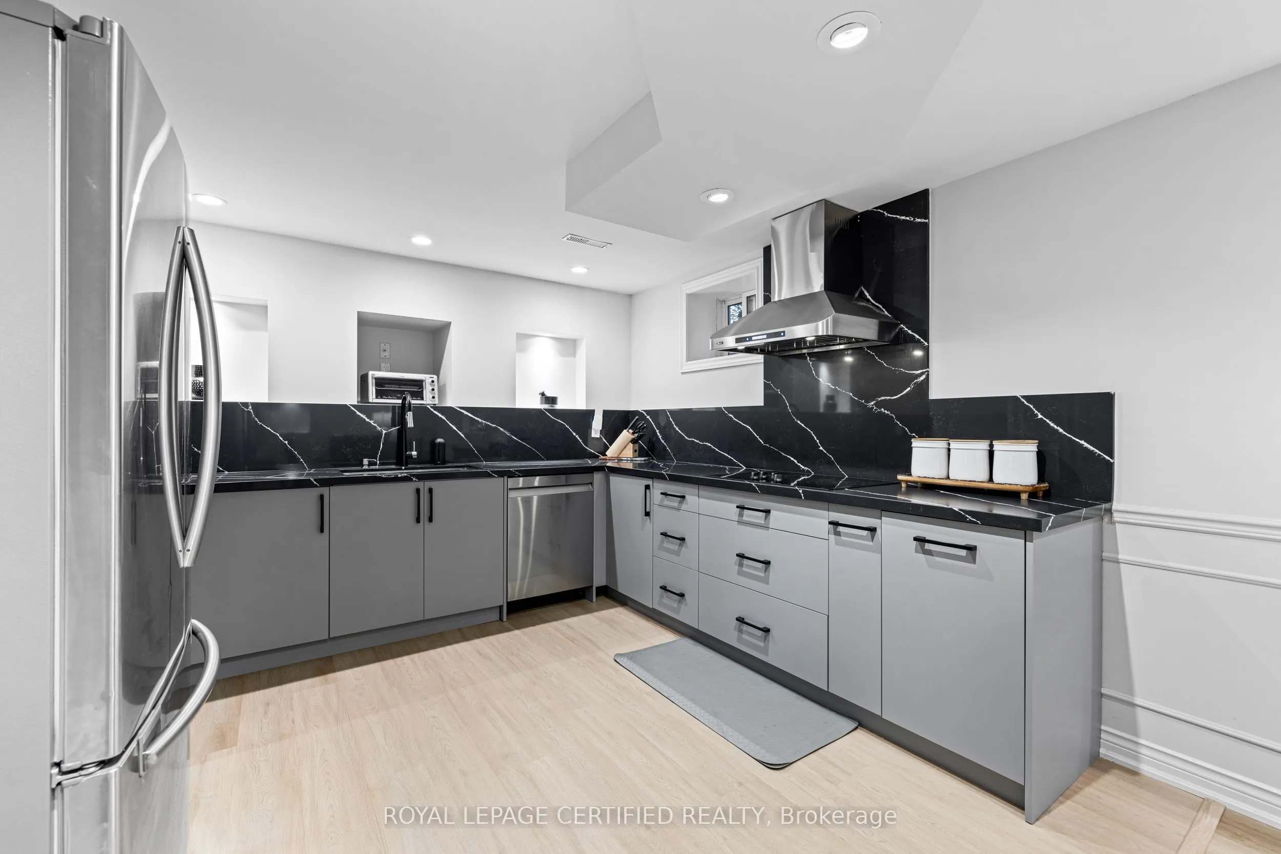 5103 Royal Mills Court