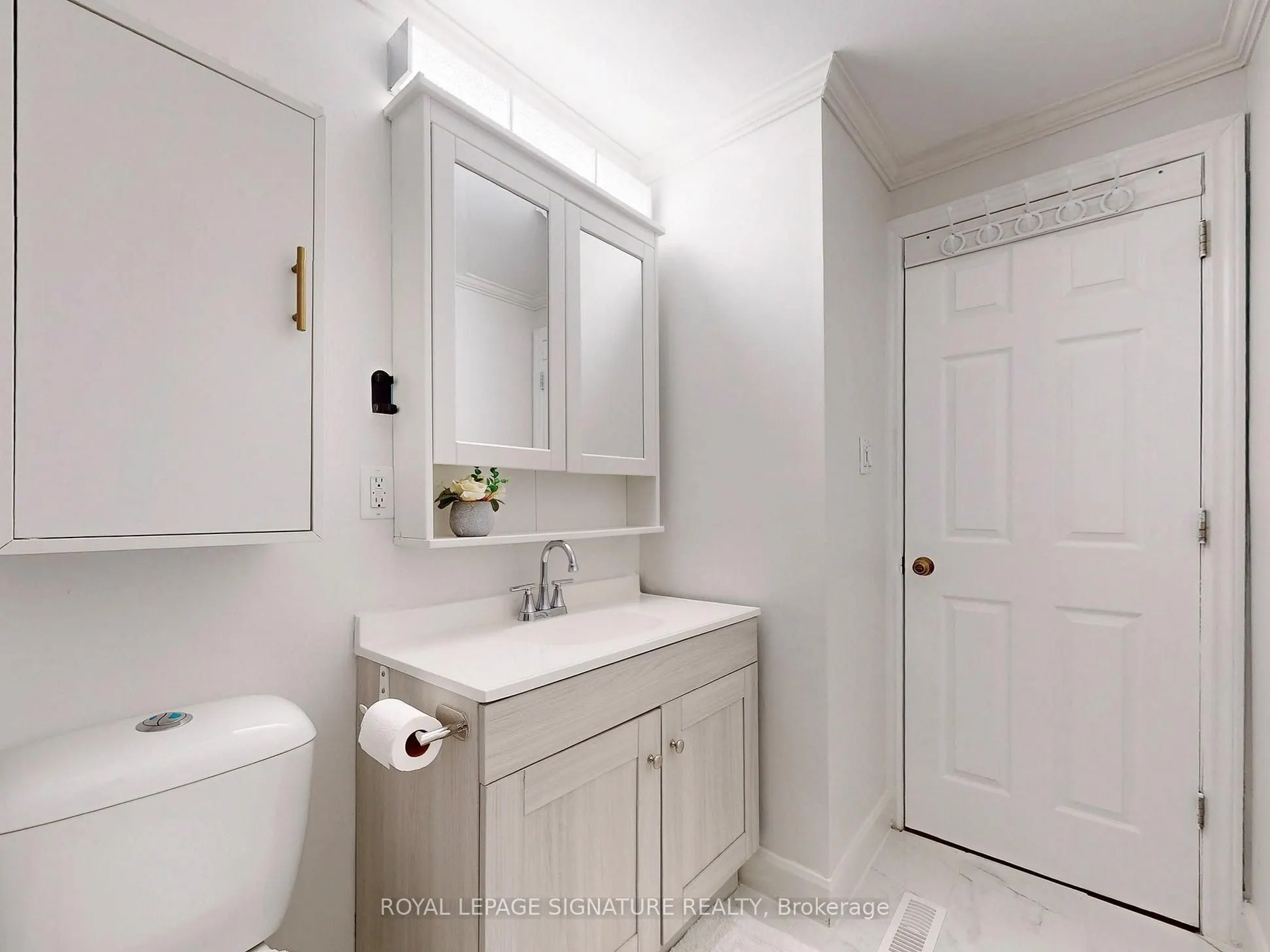 4171 Glen Erin Drive, #17