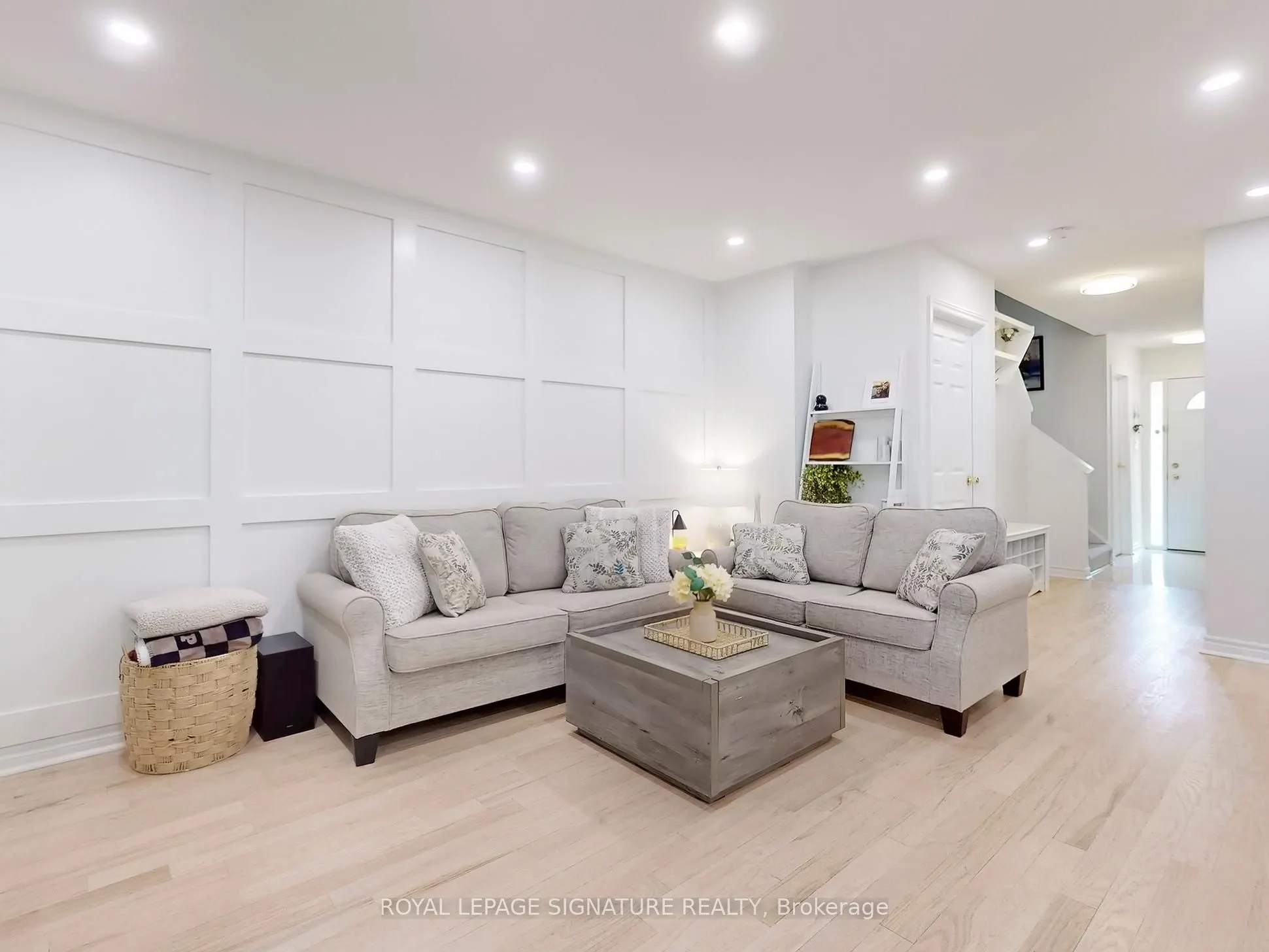 4171 Glen Erin Drive, #17