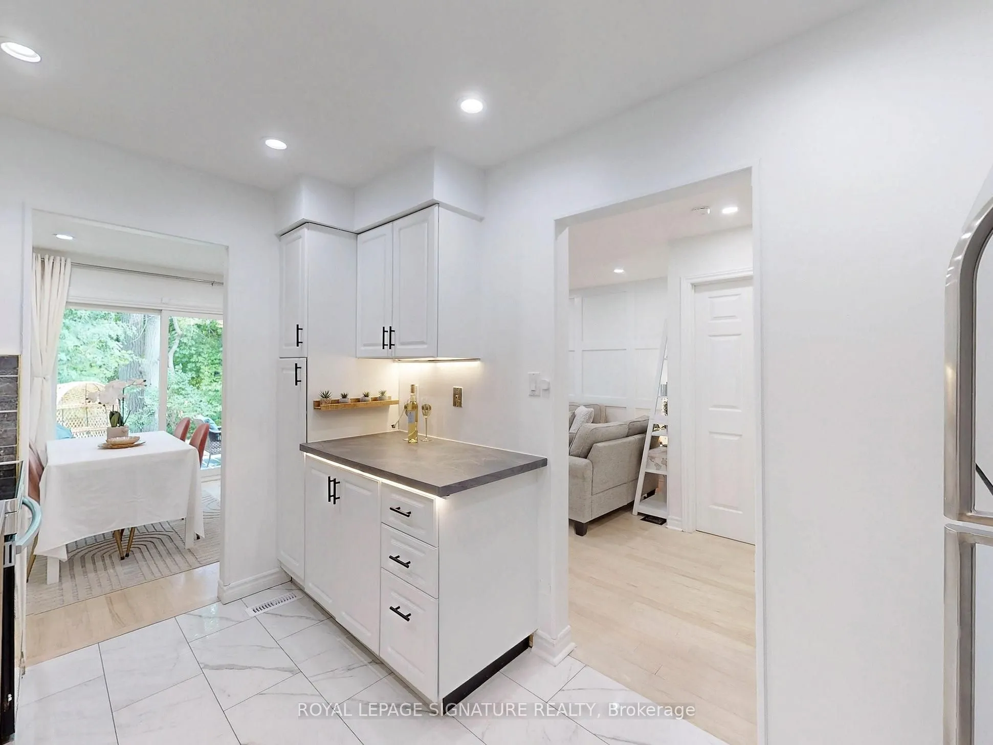 4171 Glen Erin Drive, #17