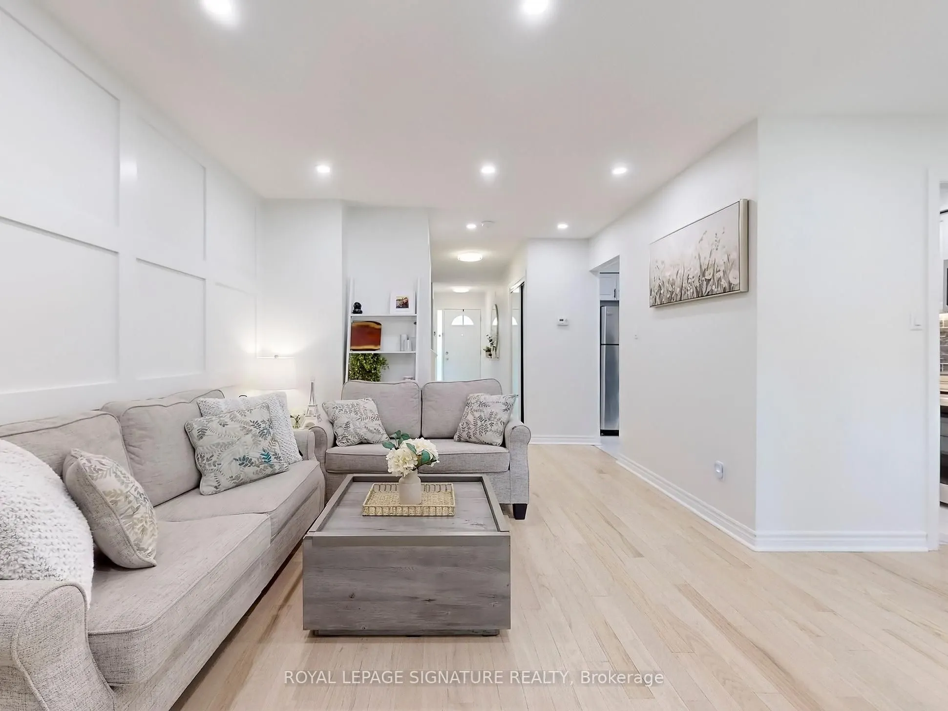4171 Glen Erin Drive, #17