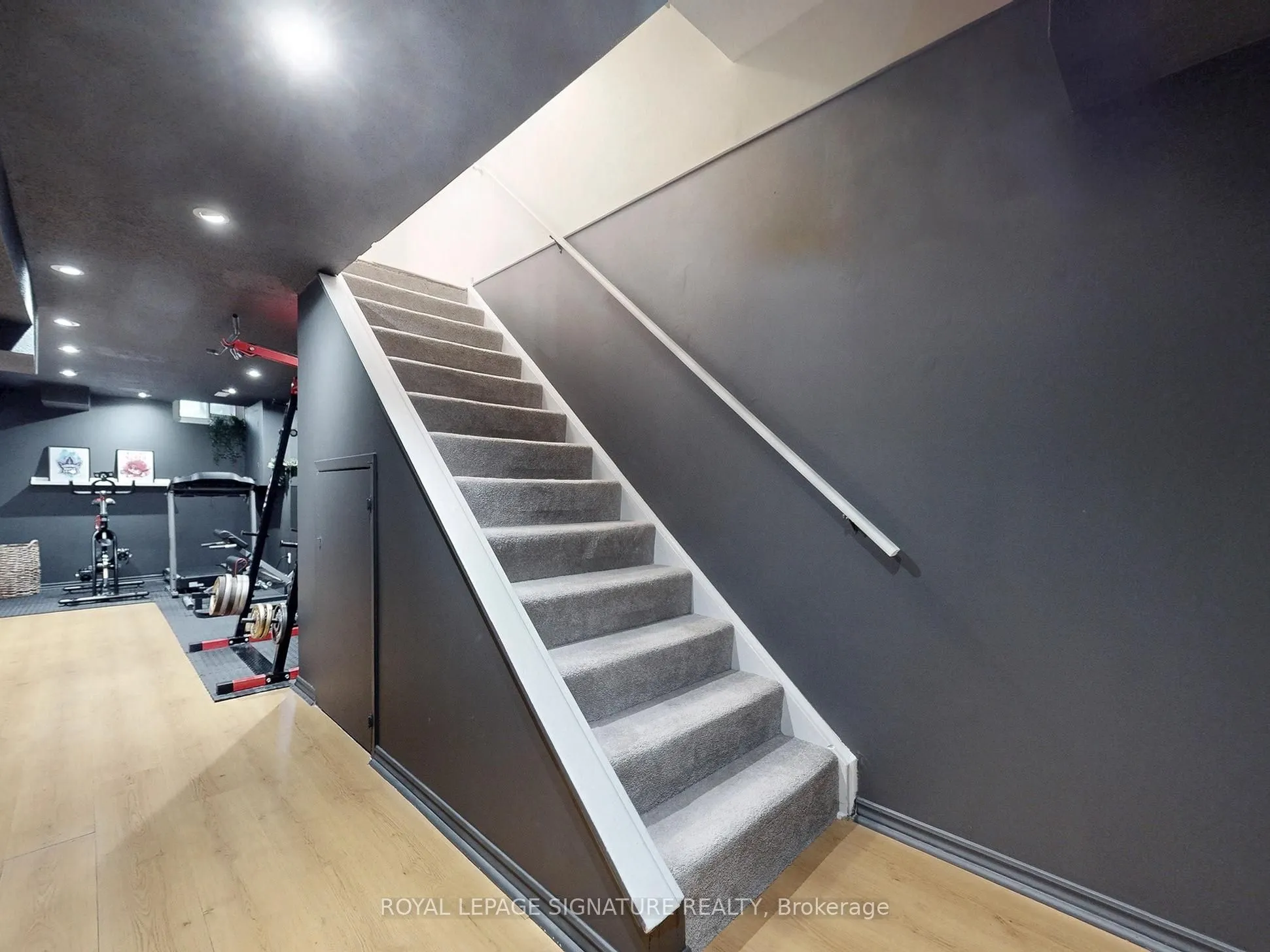 4171 Glen Erin Drive, #17