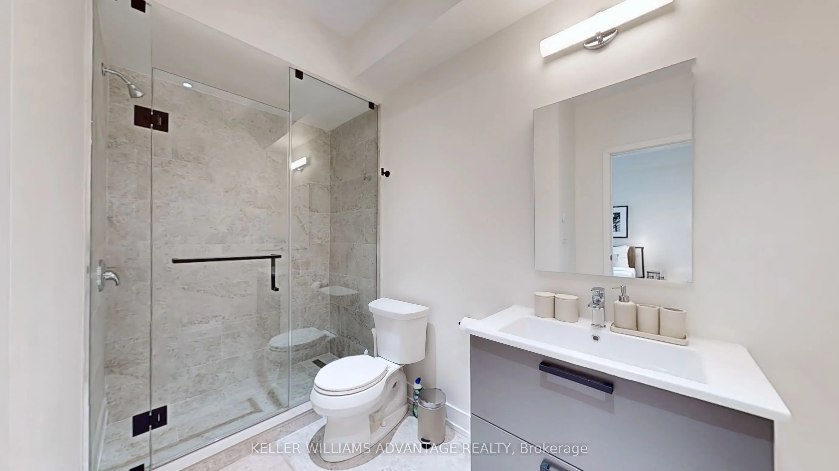 50 Castleton Avenue, #Unit 3