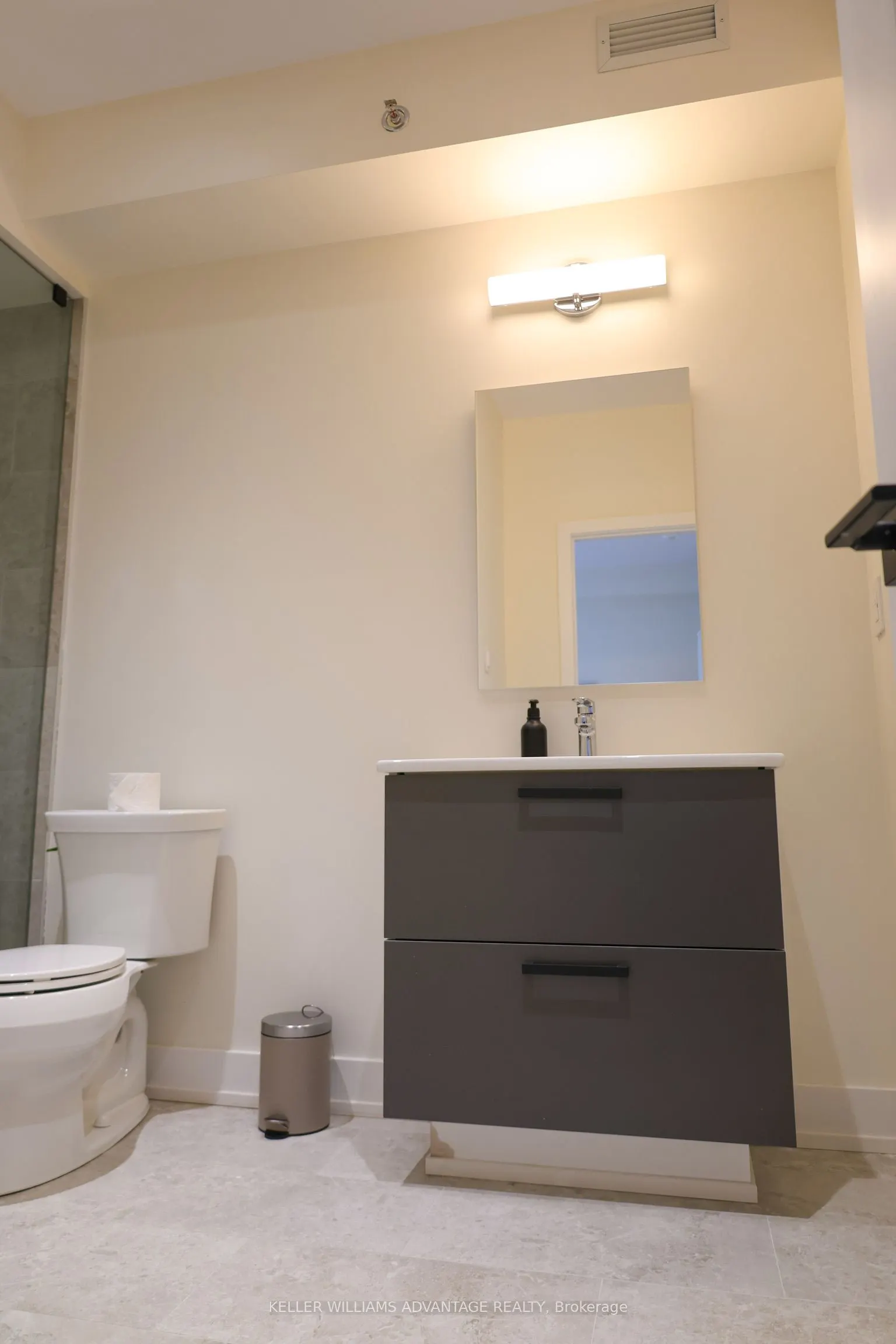 50 Castleton Avenue, #Unit 4
