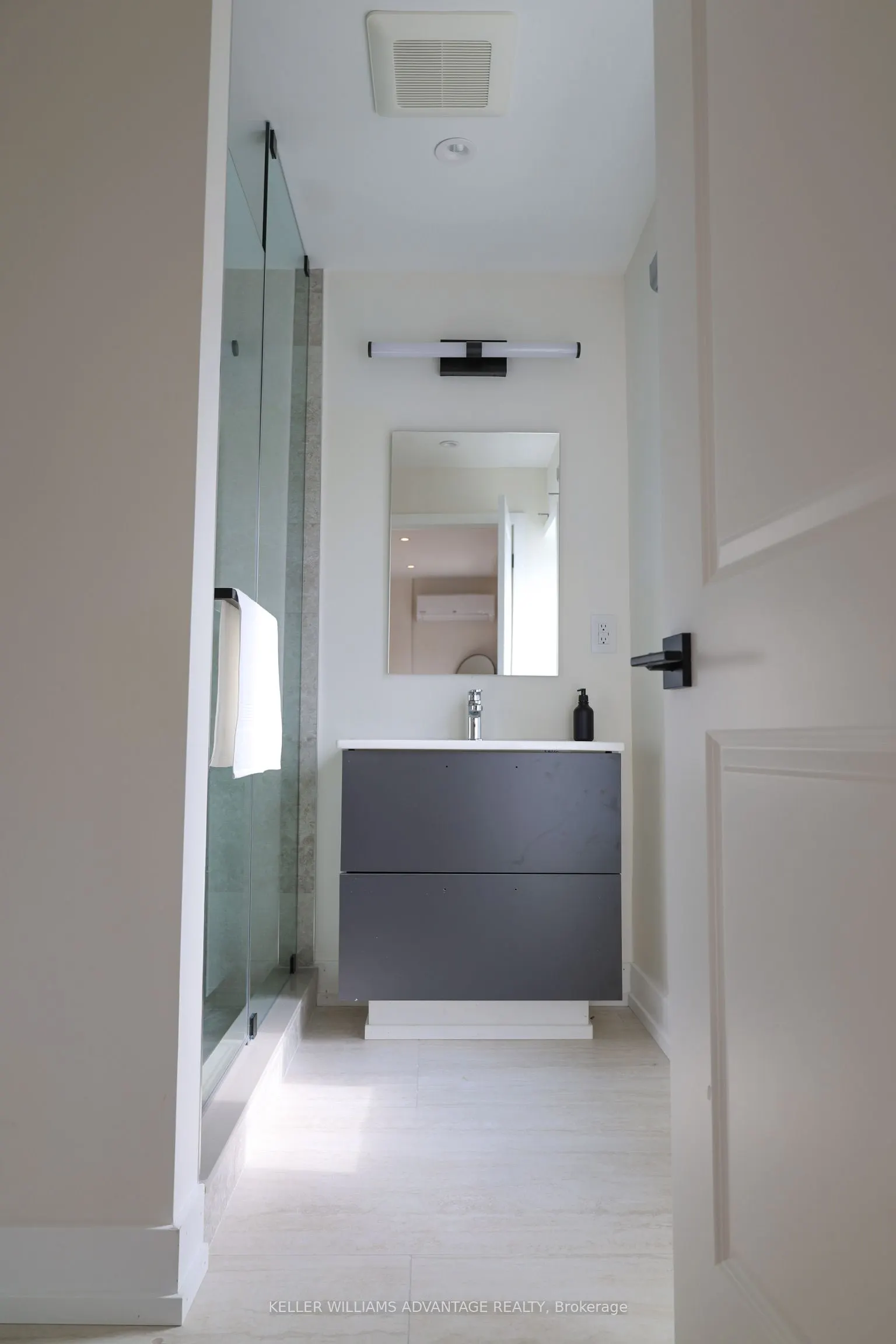 50 Castleton Avenue, #Unit 5