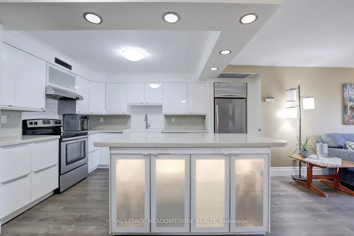 1400 Dixie Road, #504
