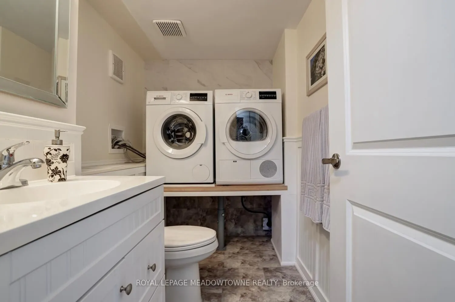 1400 Dixie Road, #504
