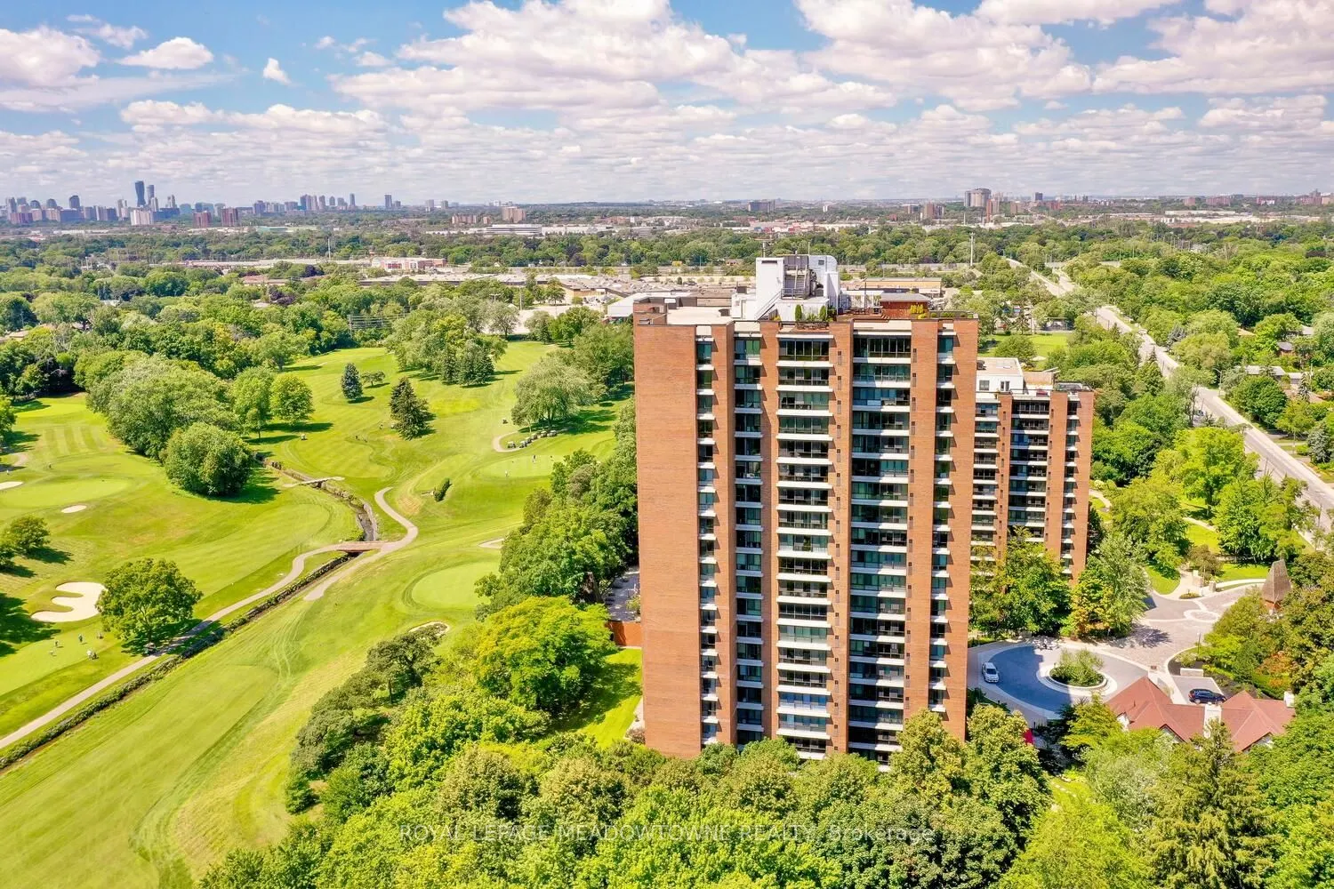 1400 Dixie Road, #504
