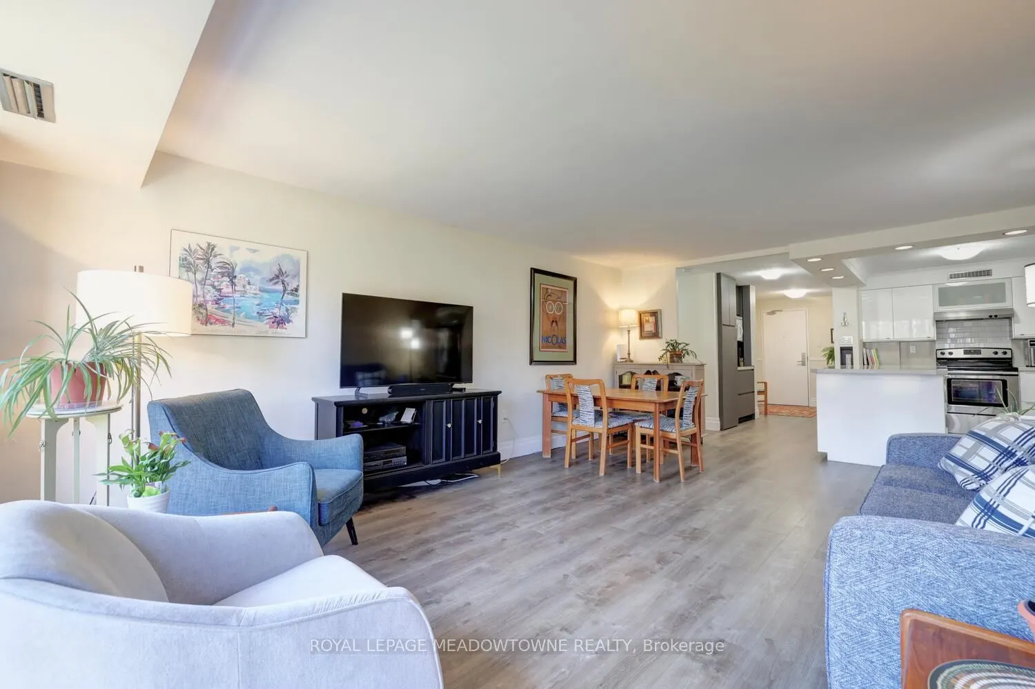 1400 Dixie Road, #504