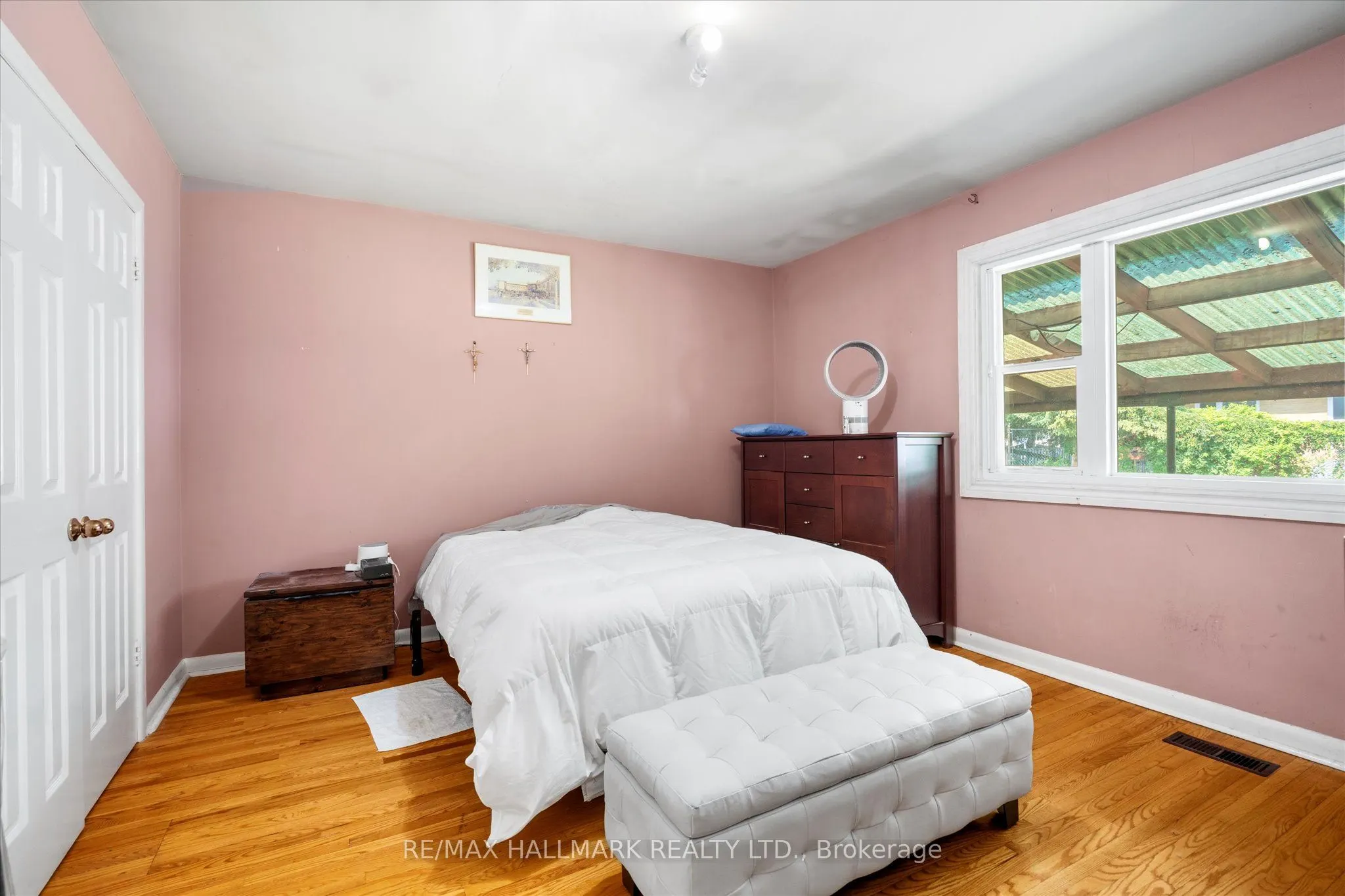 1211 Ogden Avenue