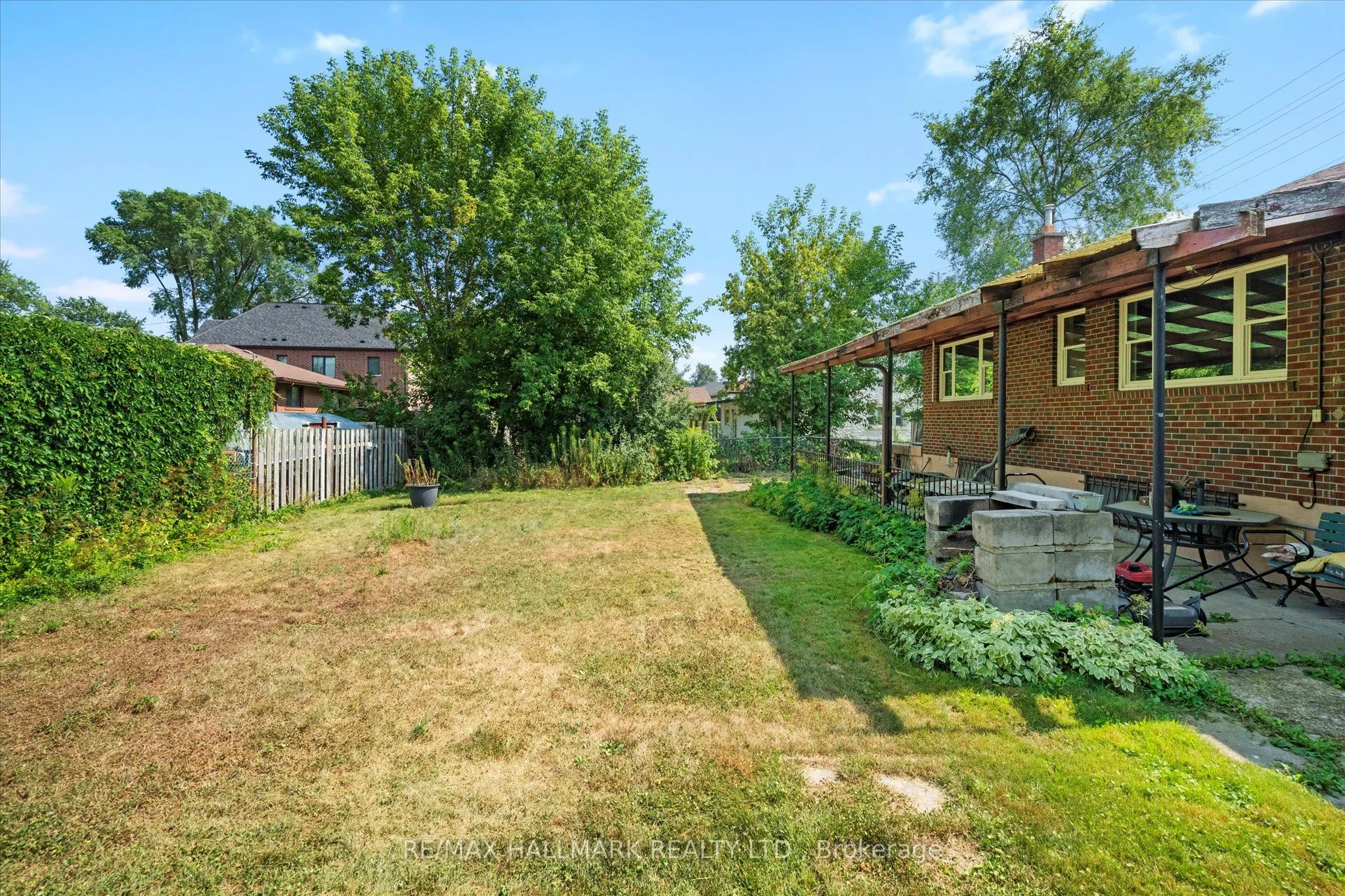 1211 Ogden Avenue