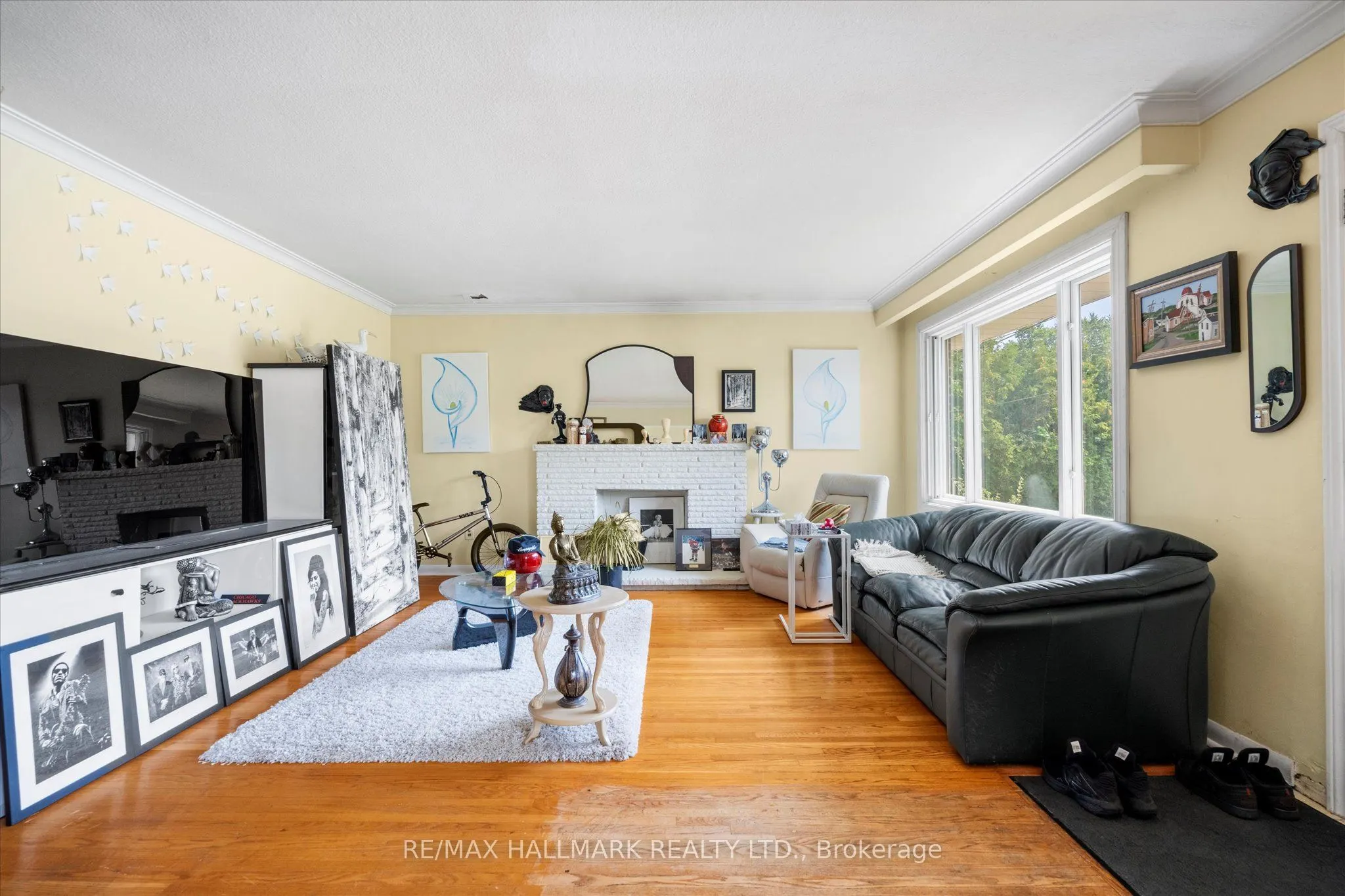 1211 Ogden Avenue
