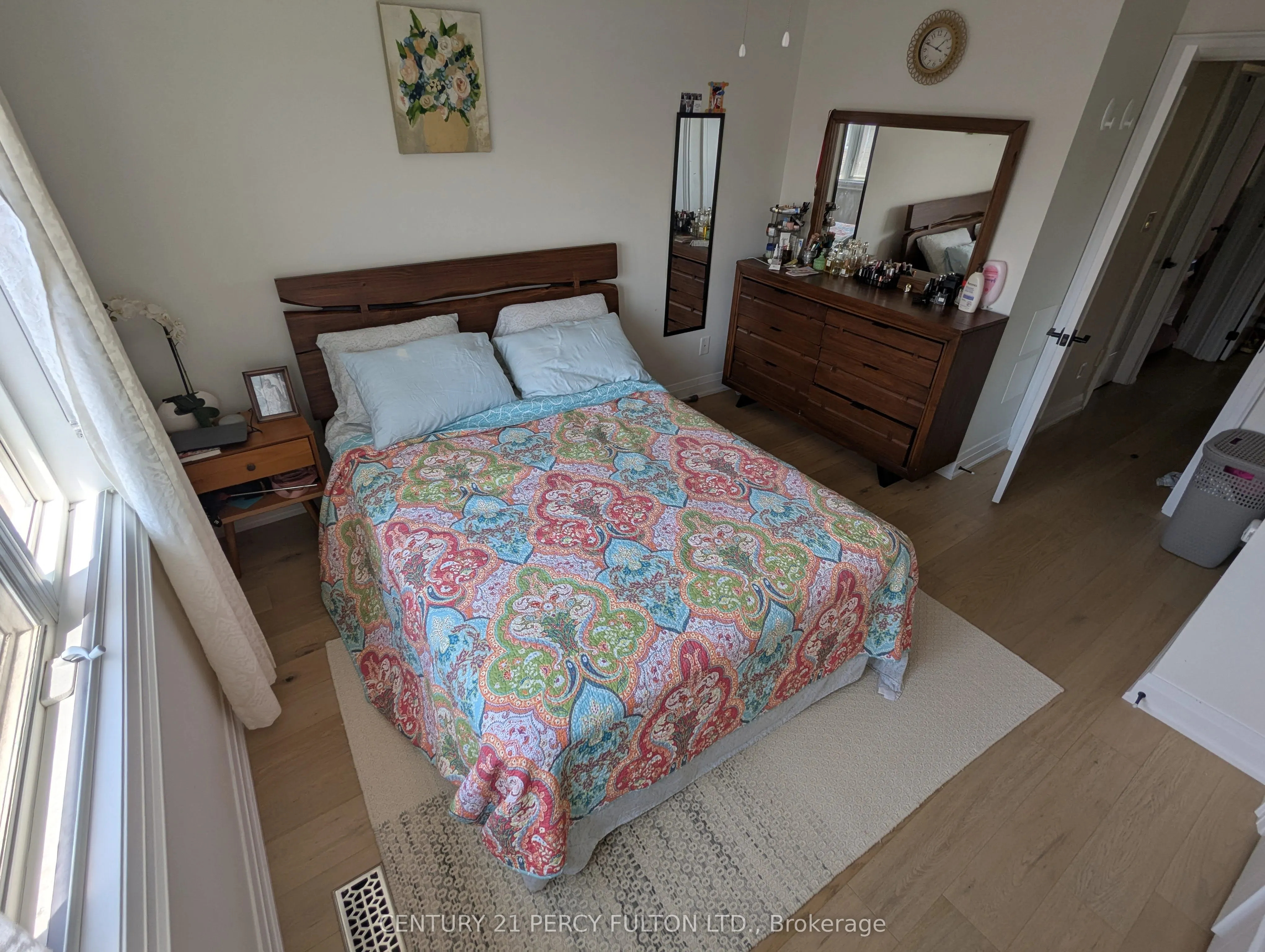 3305 Redpath Circle