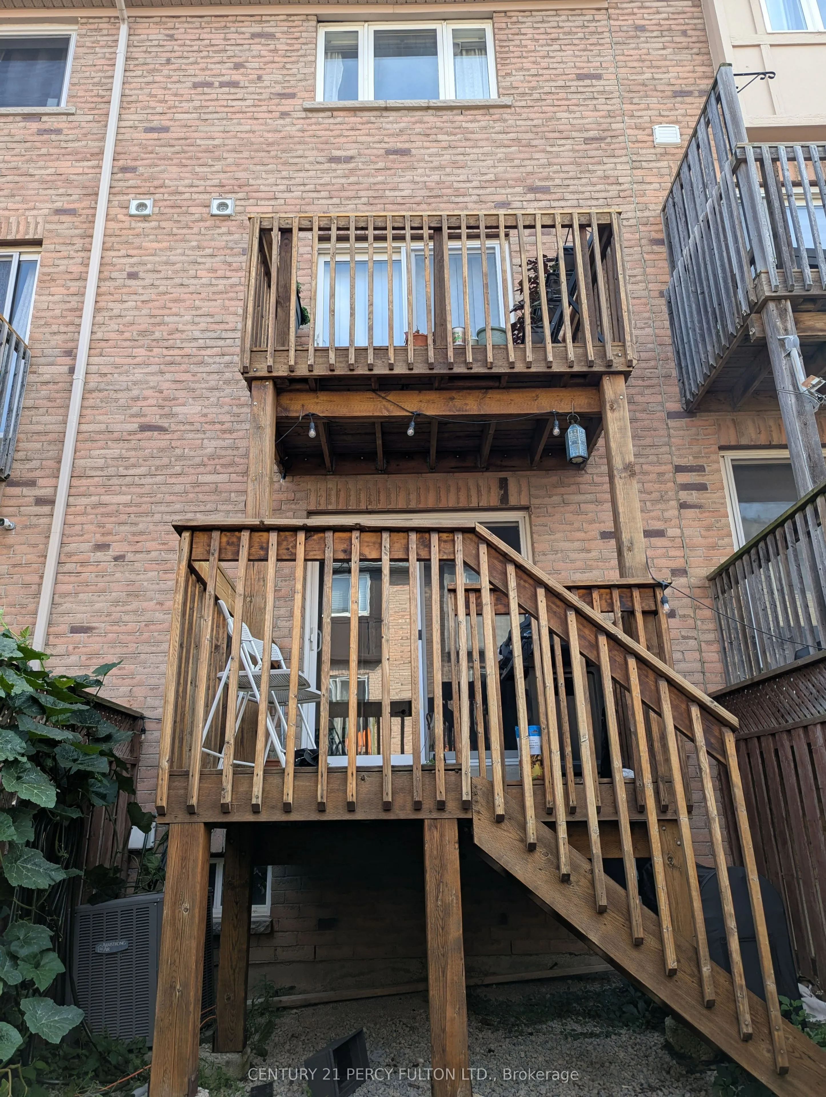 3305 Redpath Circle