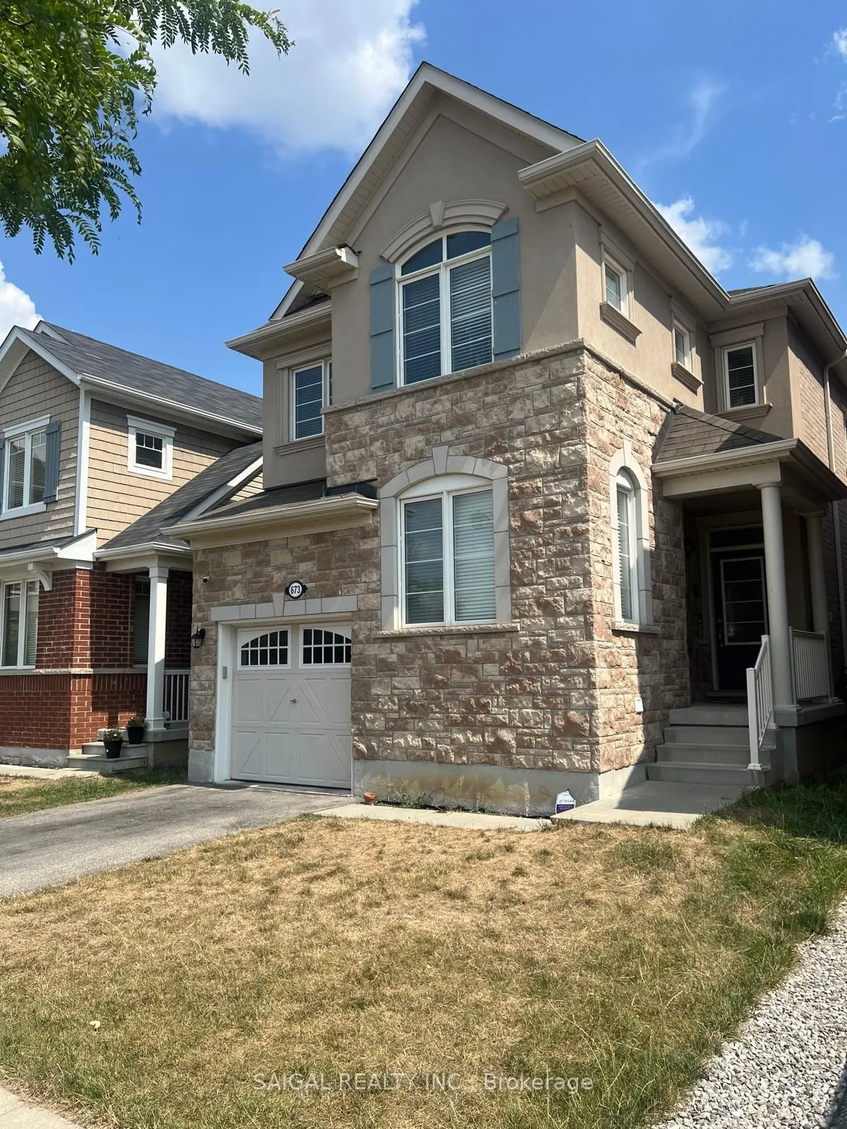 673 Gibson Crescent