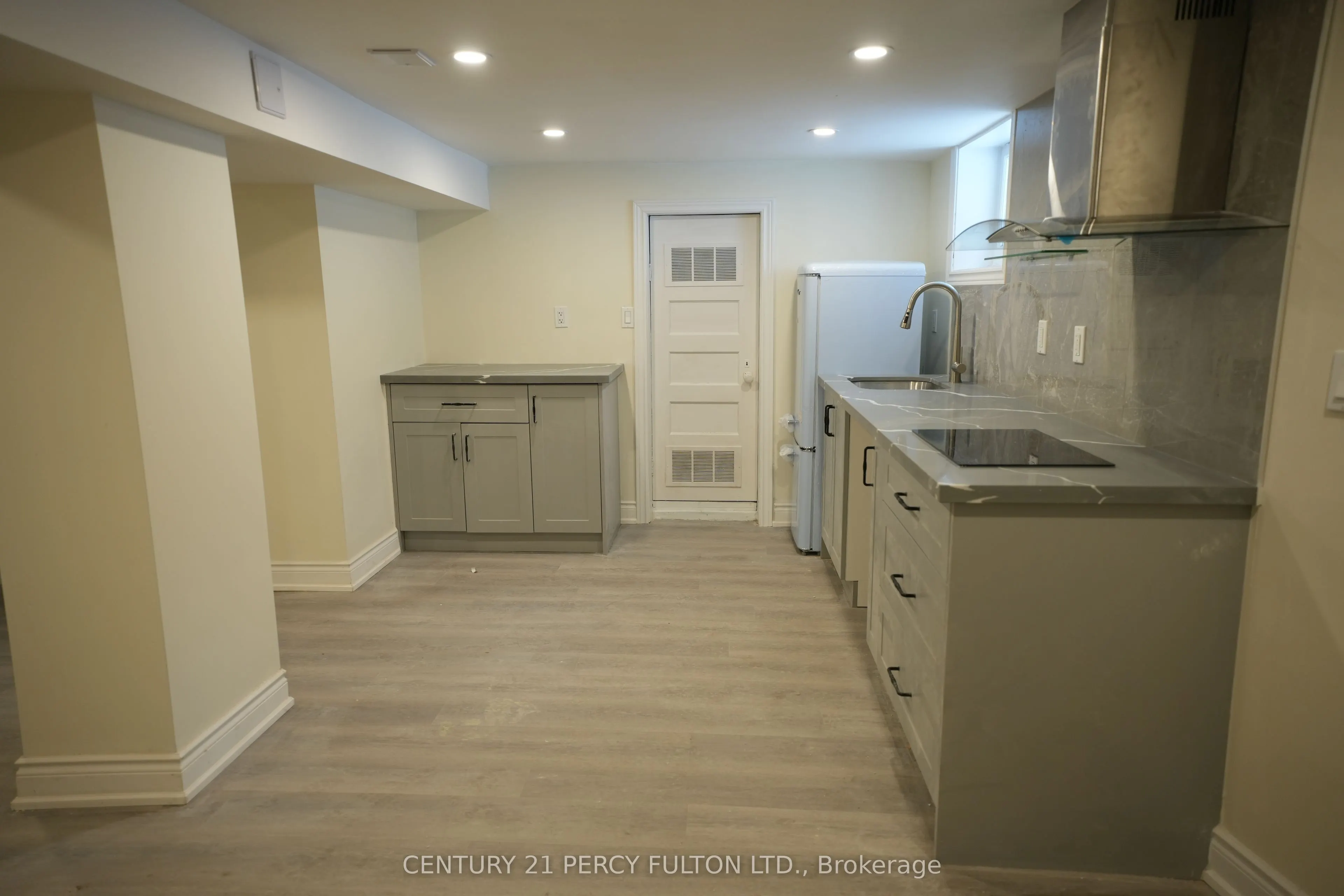 115 South Kings Way, #Lower Level