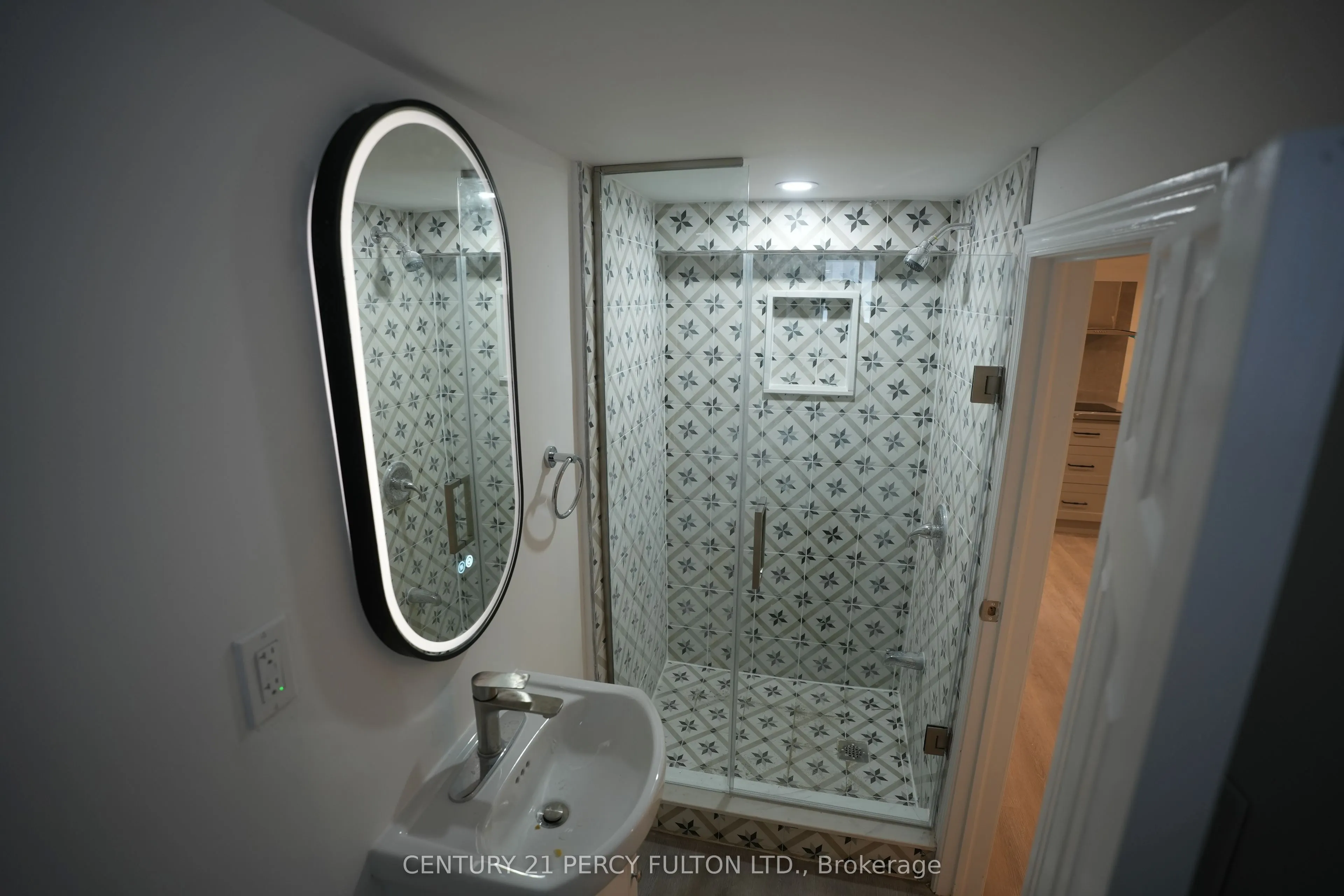 115 South Kings Way, #Lower Level