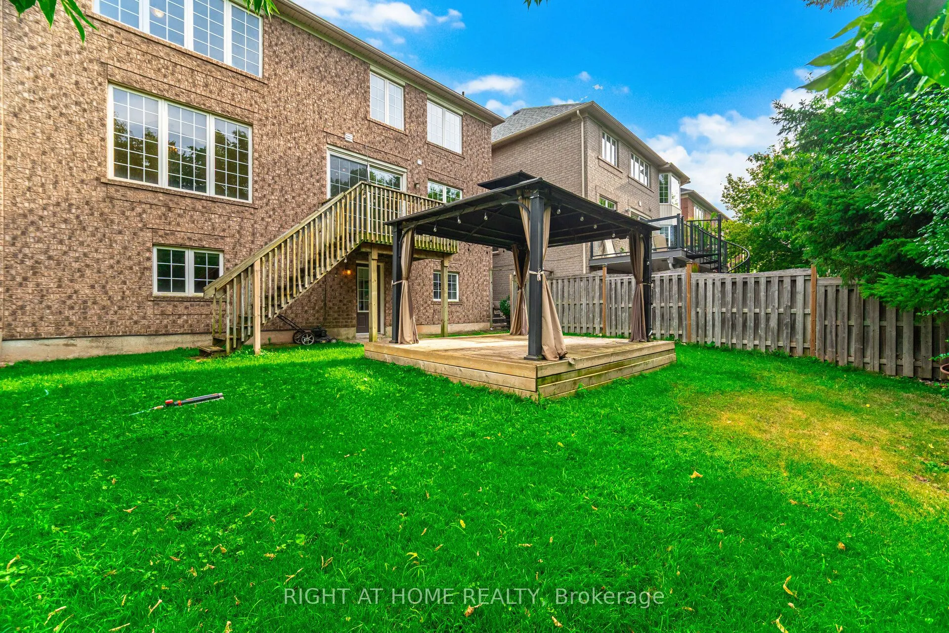 2499 Scotch Pine Drive
