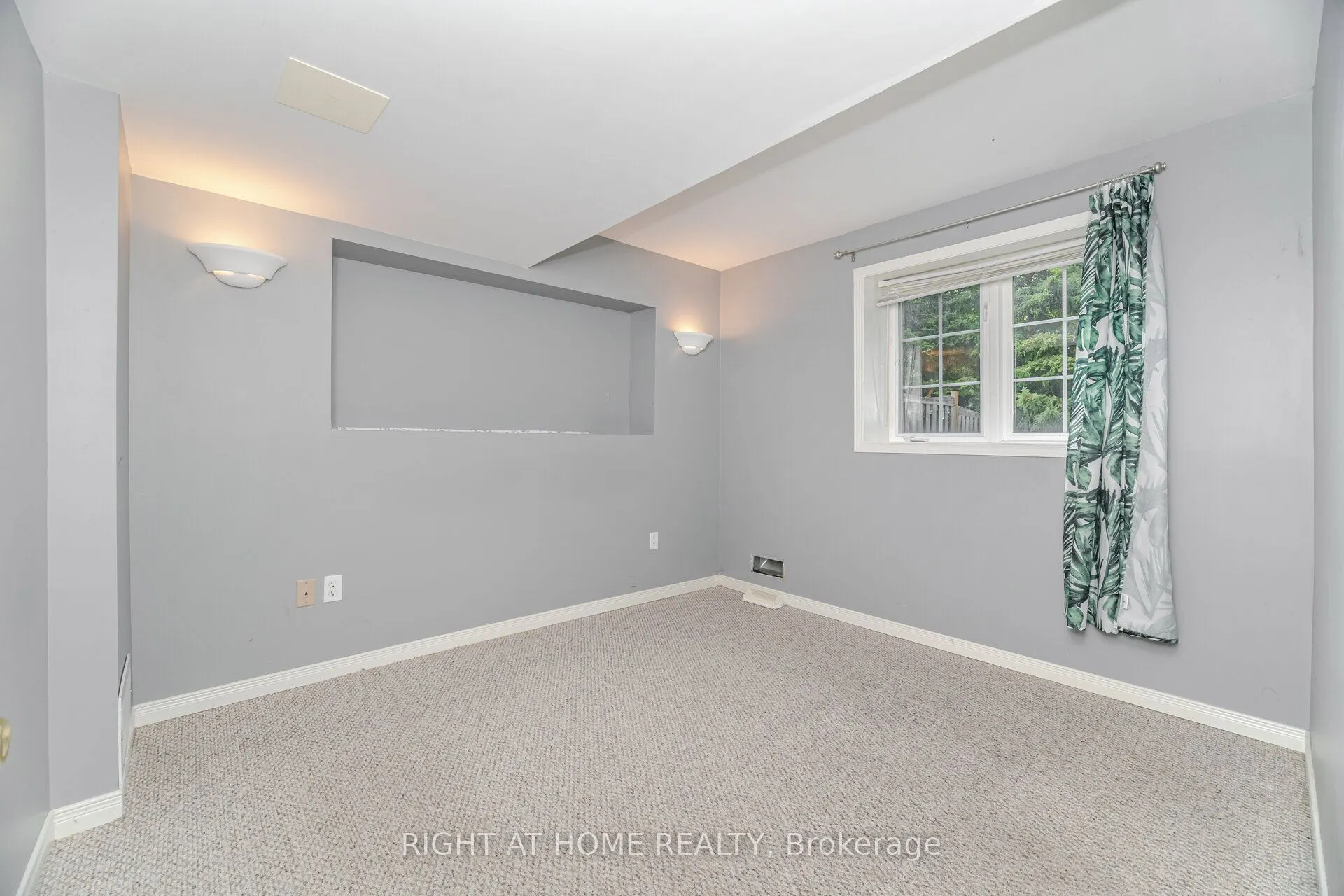2499 Scotch Pine Drive