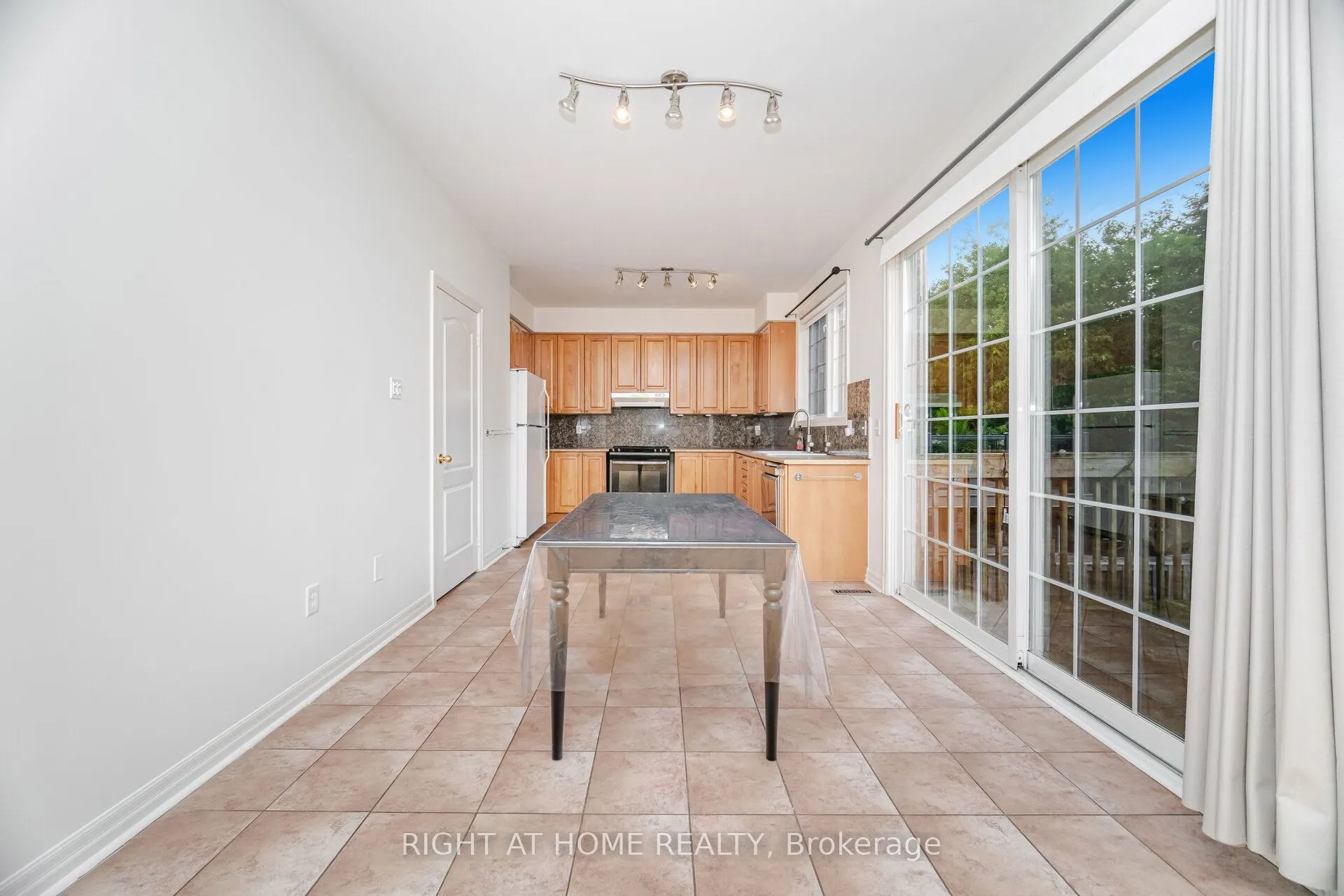 2499 Scotch Pine Drive