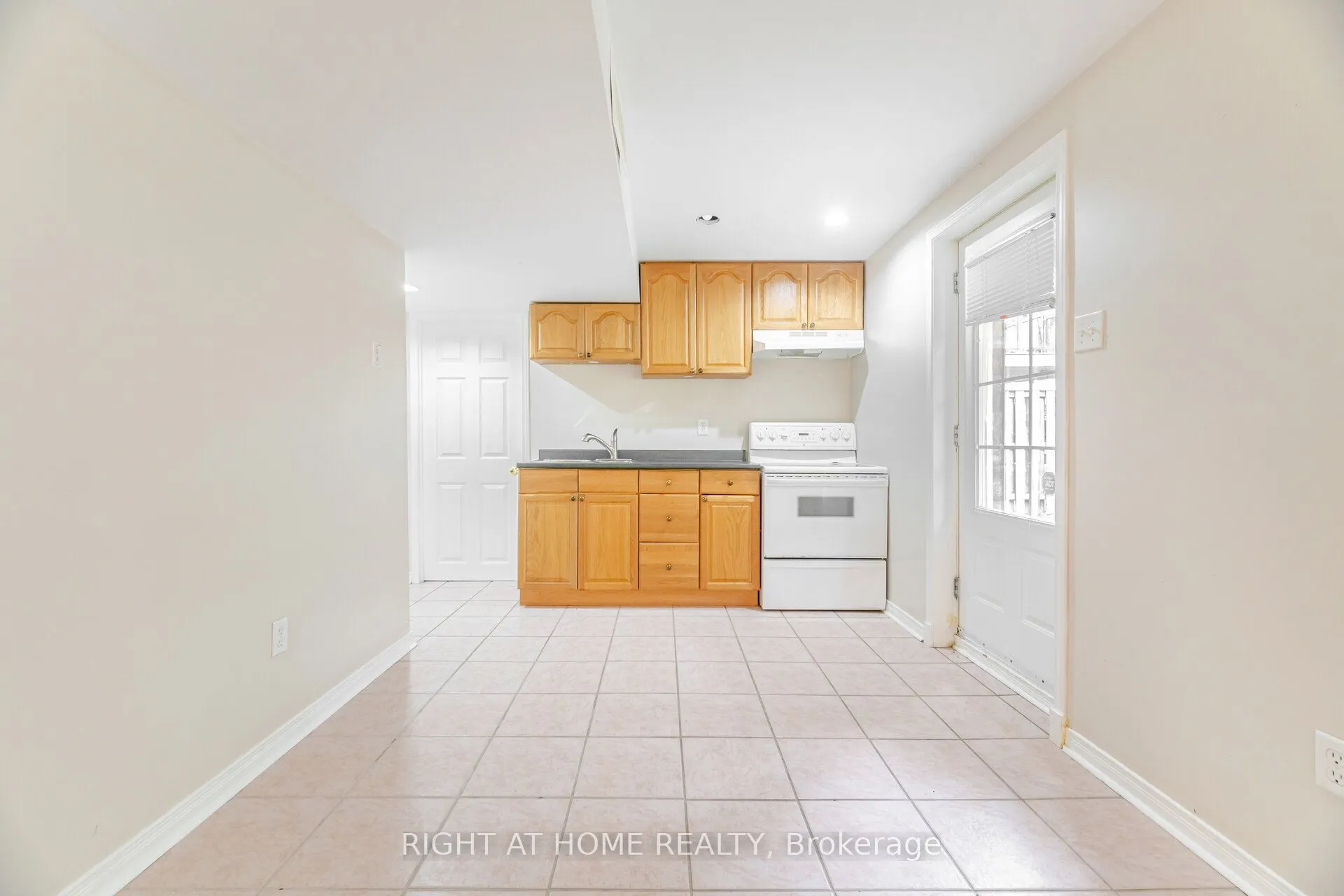 2499 Scotch Pine Drive