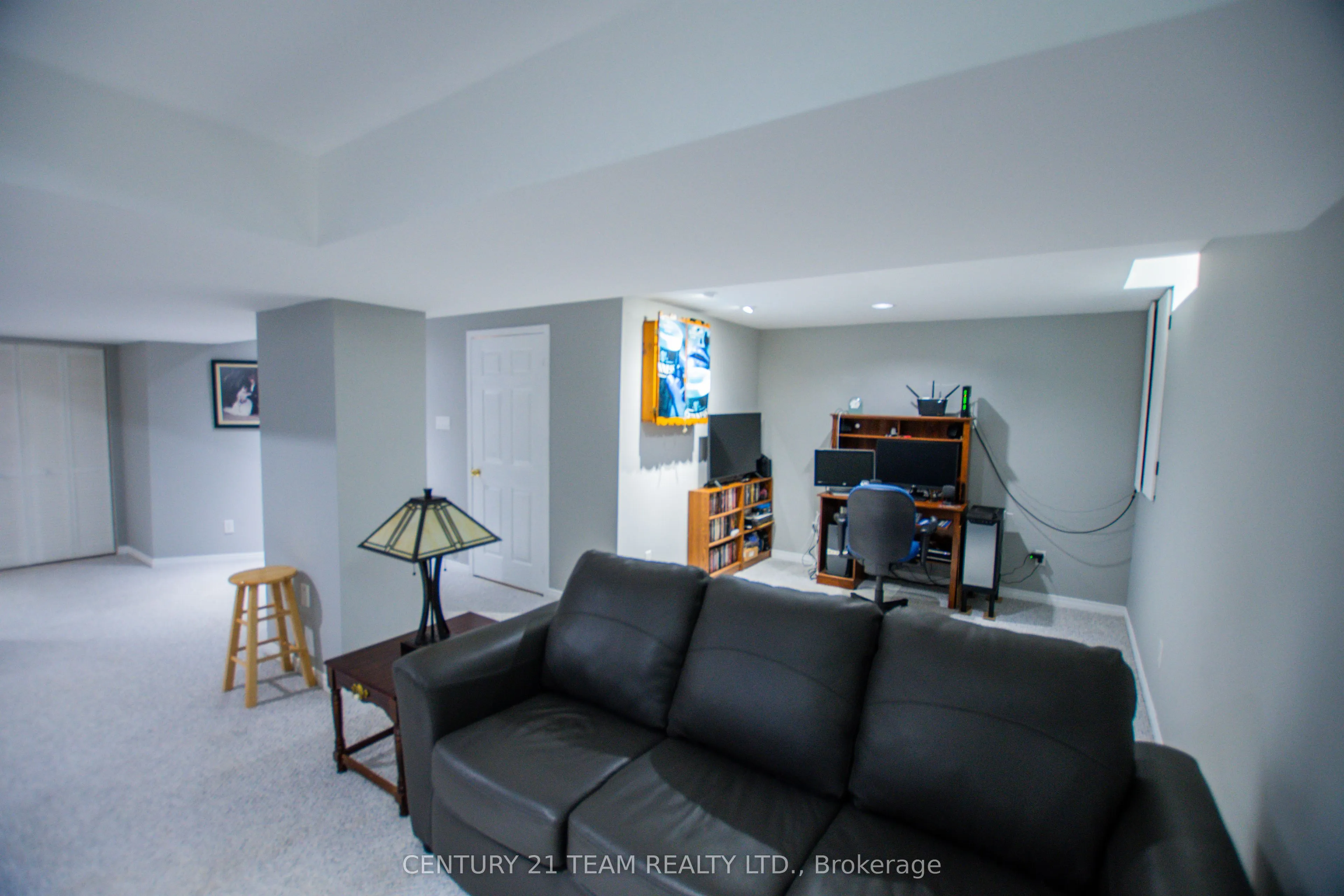 17 Ruddell Crescent