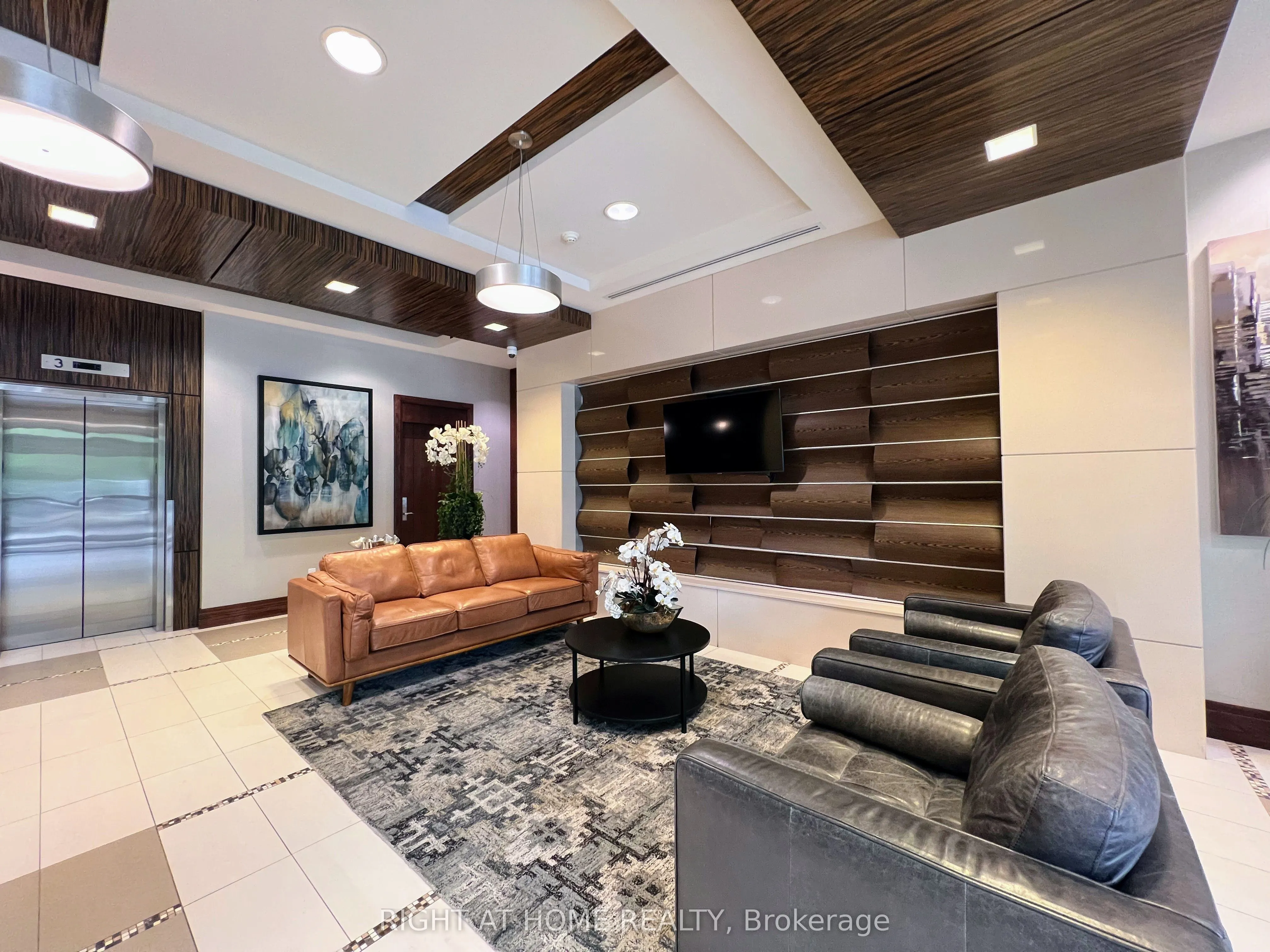 339 Rathburn Road W, #1010