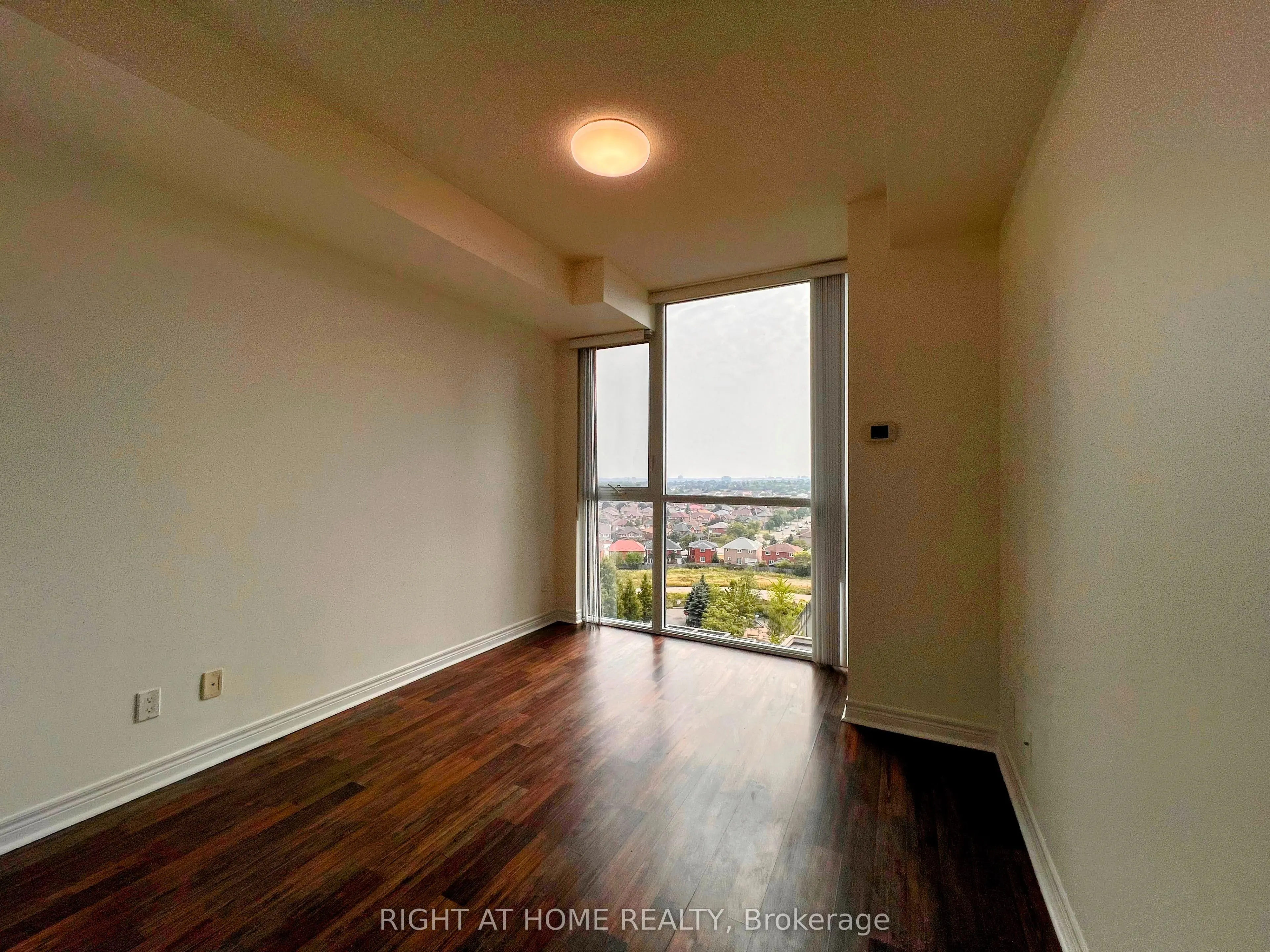 339 Rathburn Road W, #1010