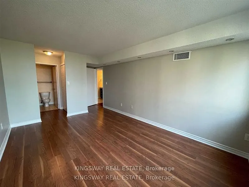 350 Webb Drive N, #509