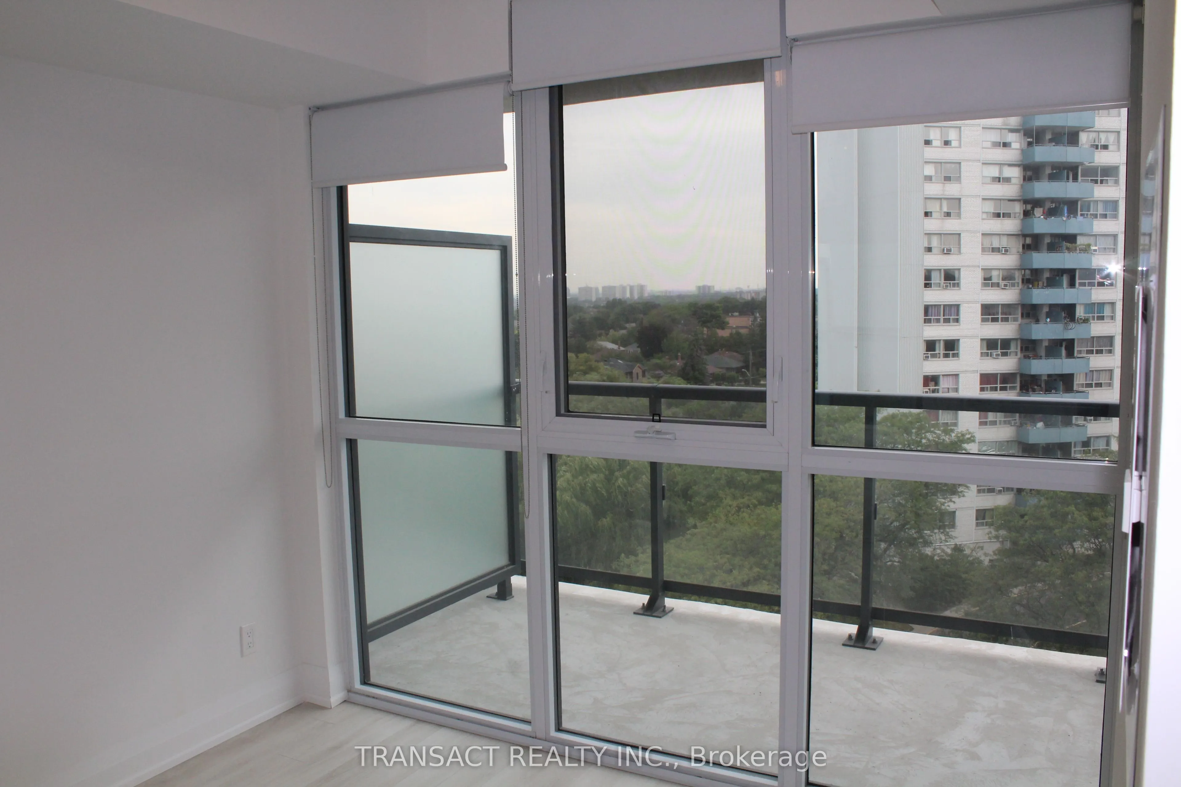 1461 Lawrence Avenue W, #803