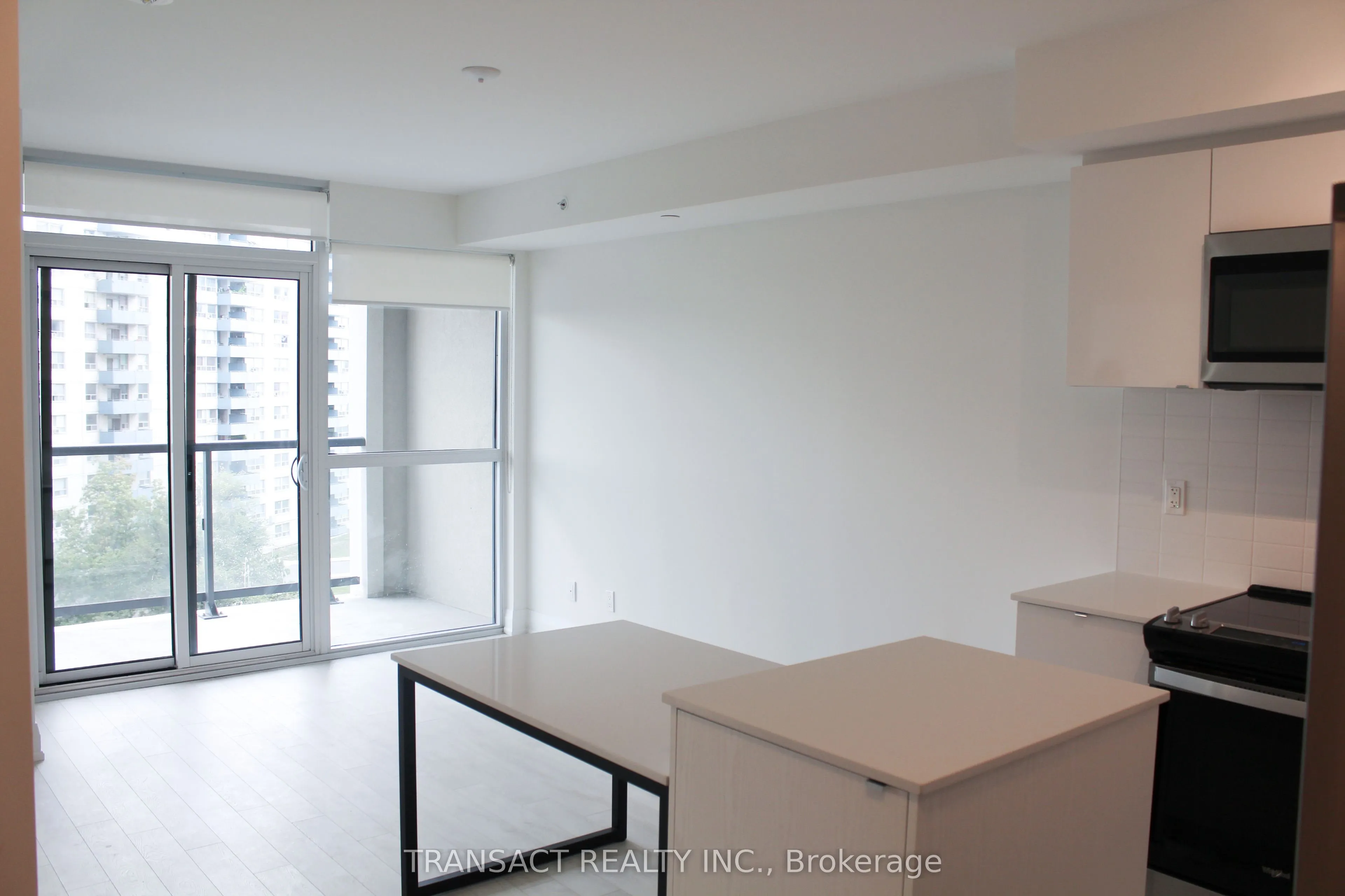 1461 Lawrence Avenue W, #803