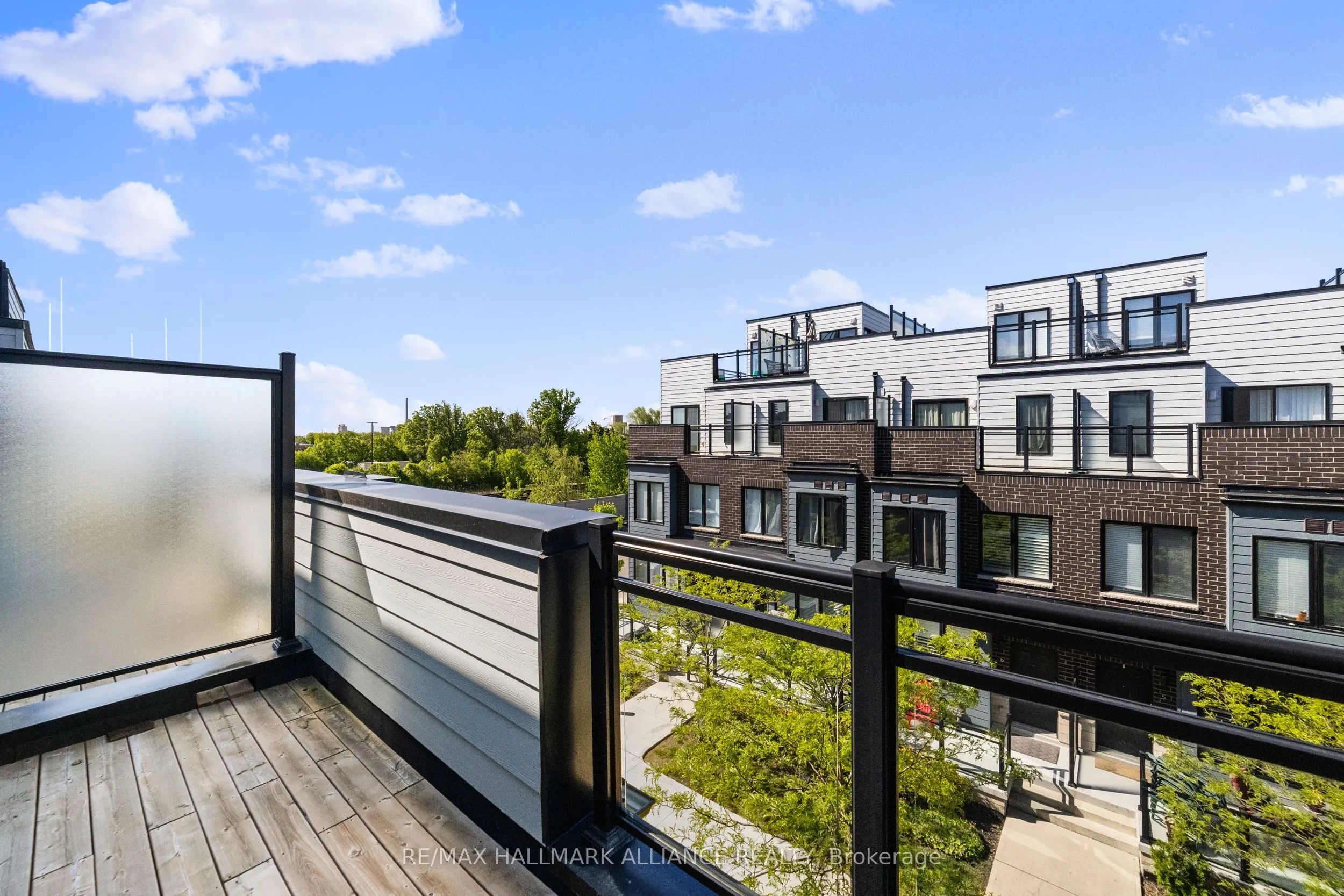 1150 Stroud Lane, #12