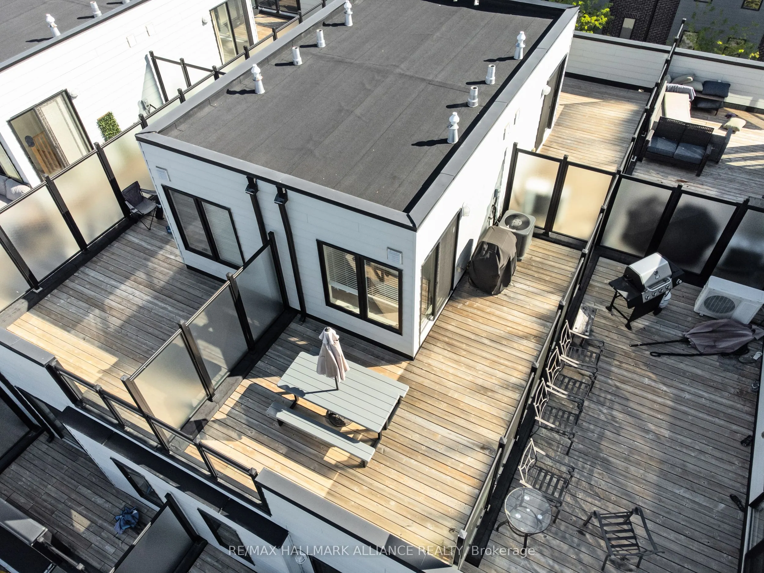 1150 Stroud Lane, #12